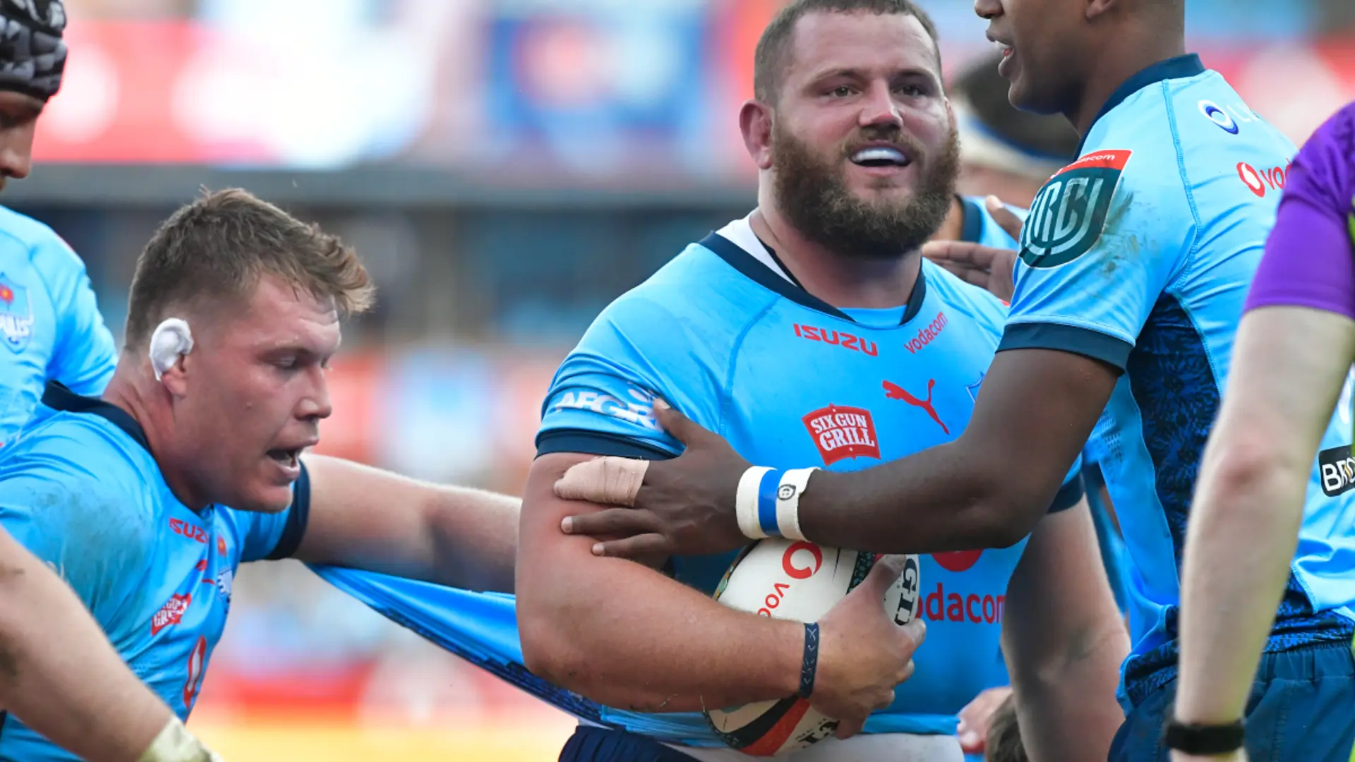 BULLDOZED: Forwards pave way for Le Roux masterclass