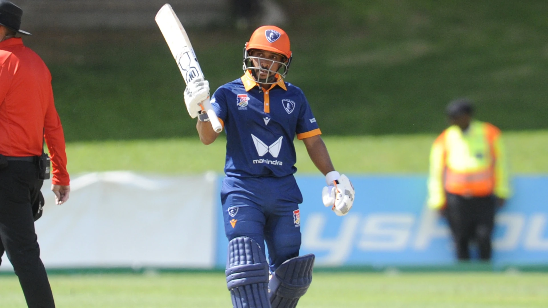 Fledermaus and Hendricks star as Knights down Boland