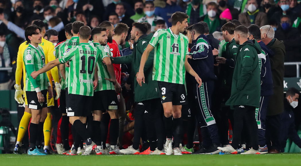 Betis v Sevilla abandoned after player hit by object