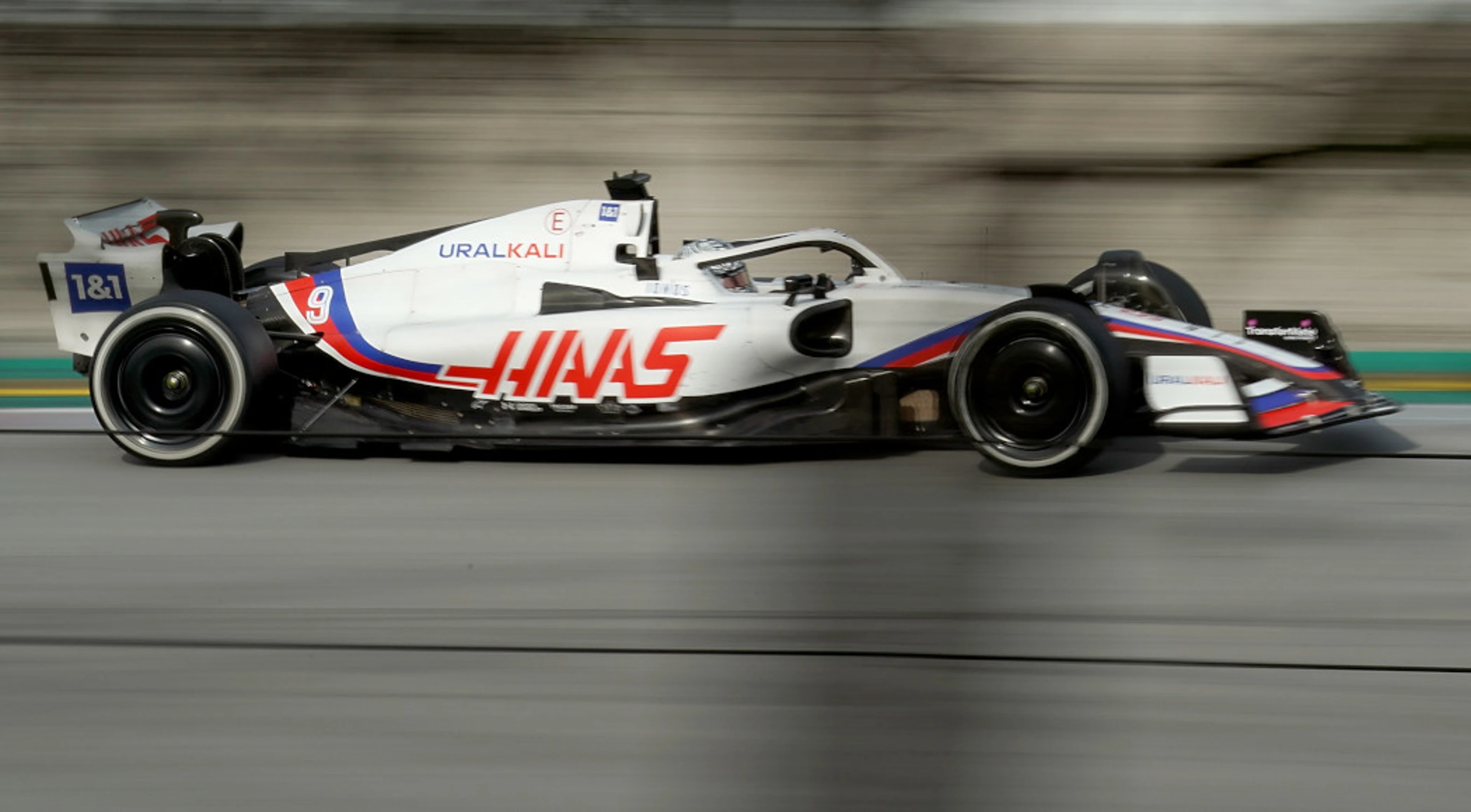 Haas F1 team to drop Russian sponsor colours