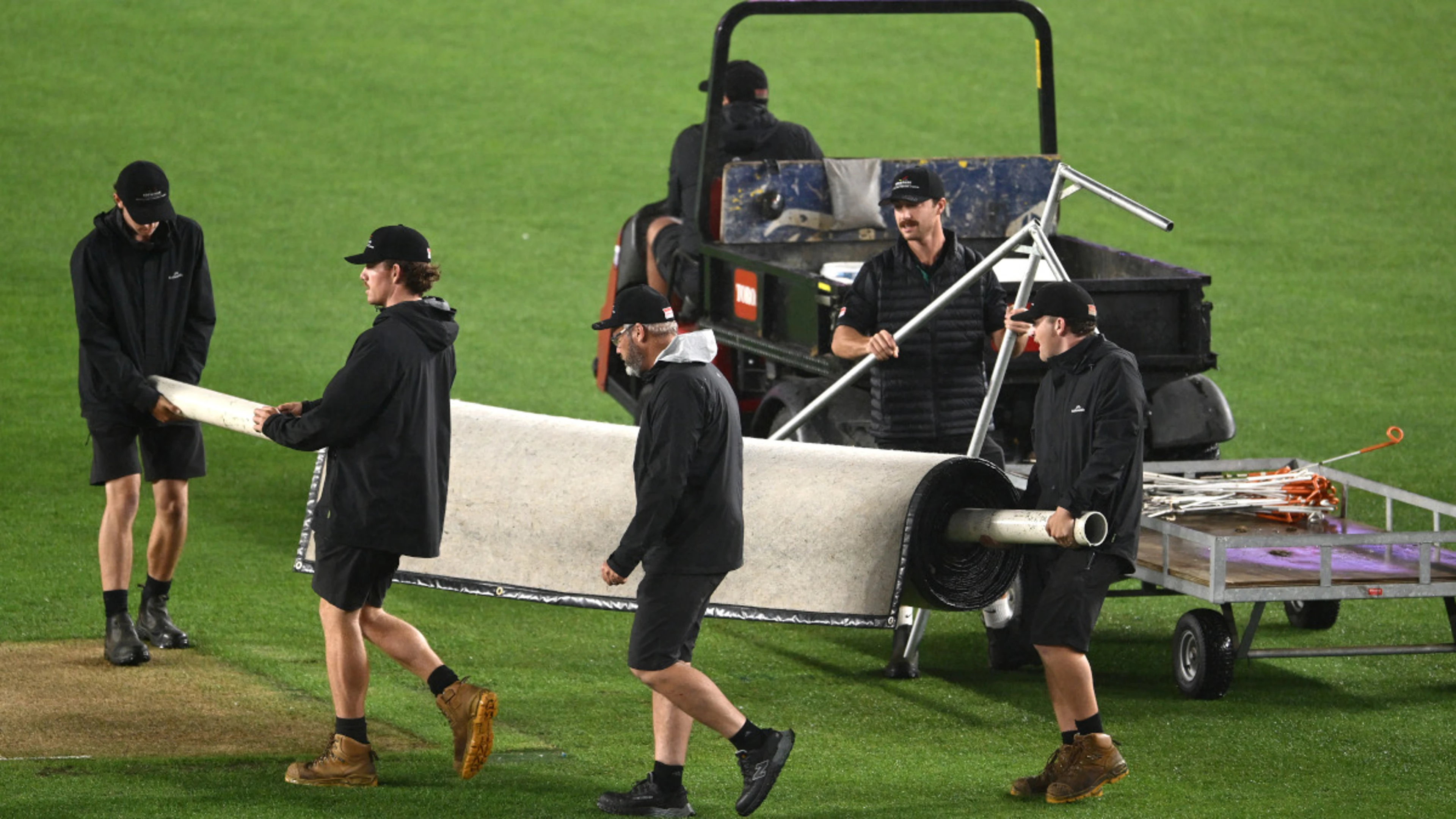 Third T20 between New Zealand and England washed out