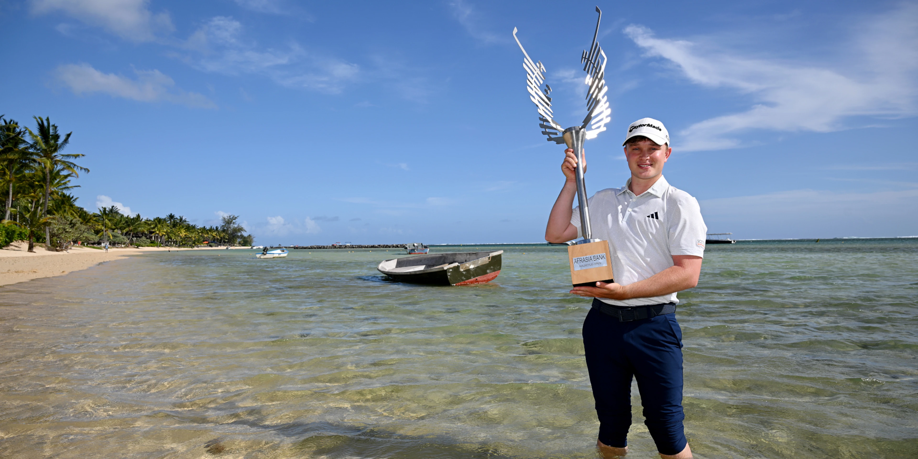 Schaper chips in to win AfrAsia Bank Mauritius Open