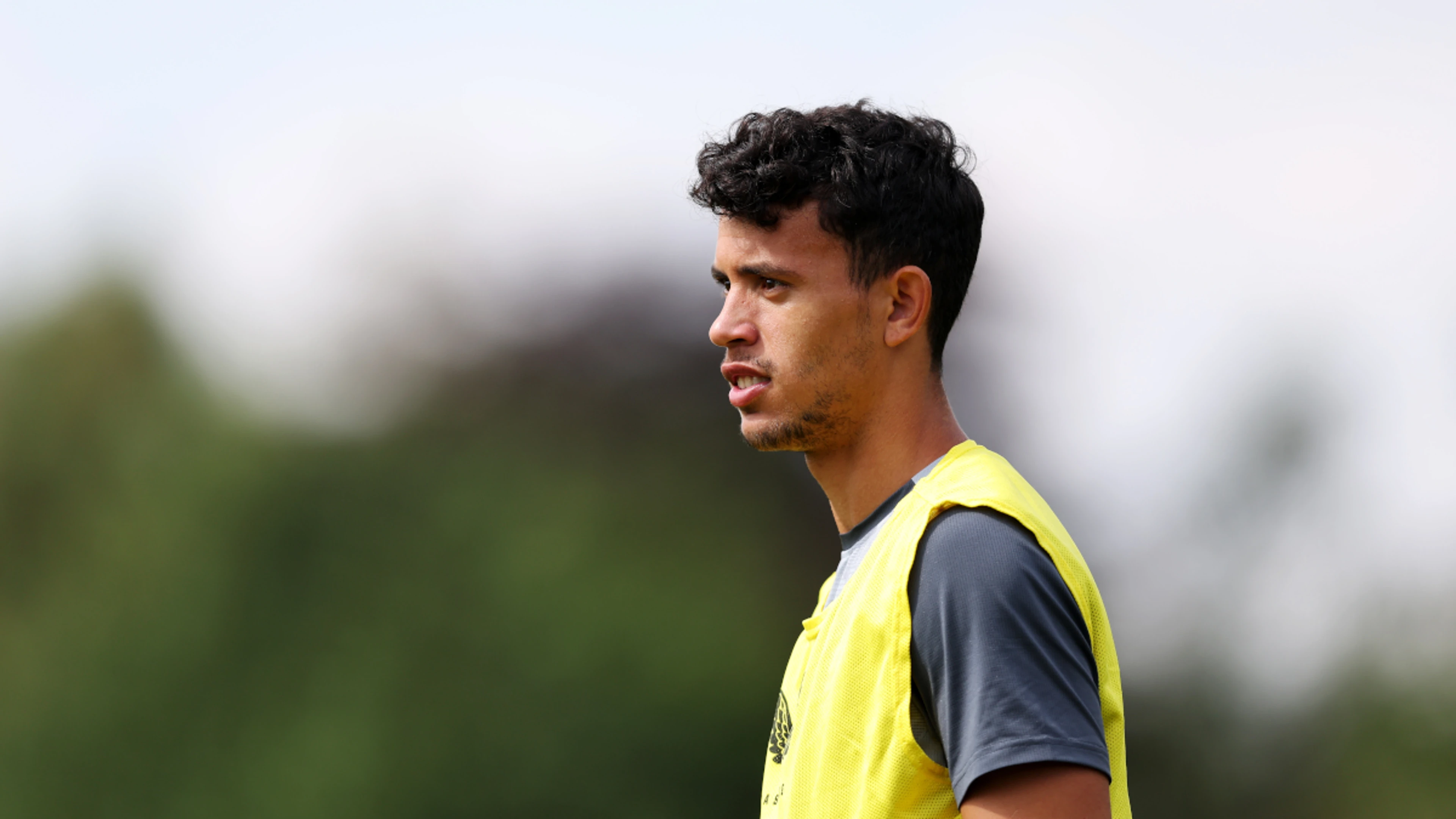 Wolves boss O'Neil confirms Nunes Man City switch