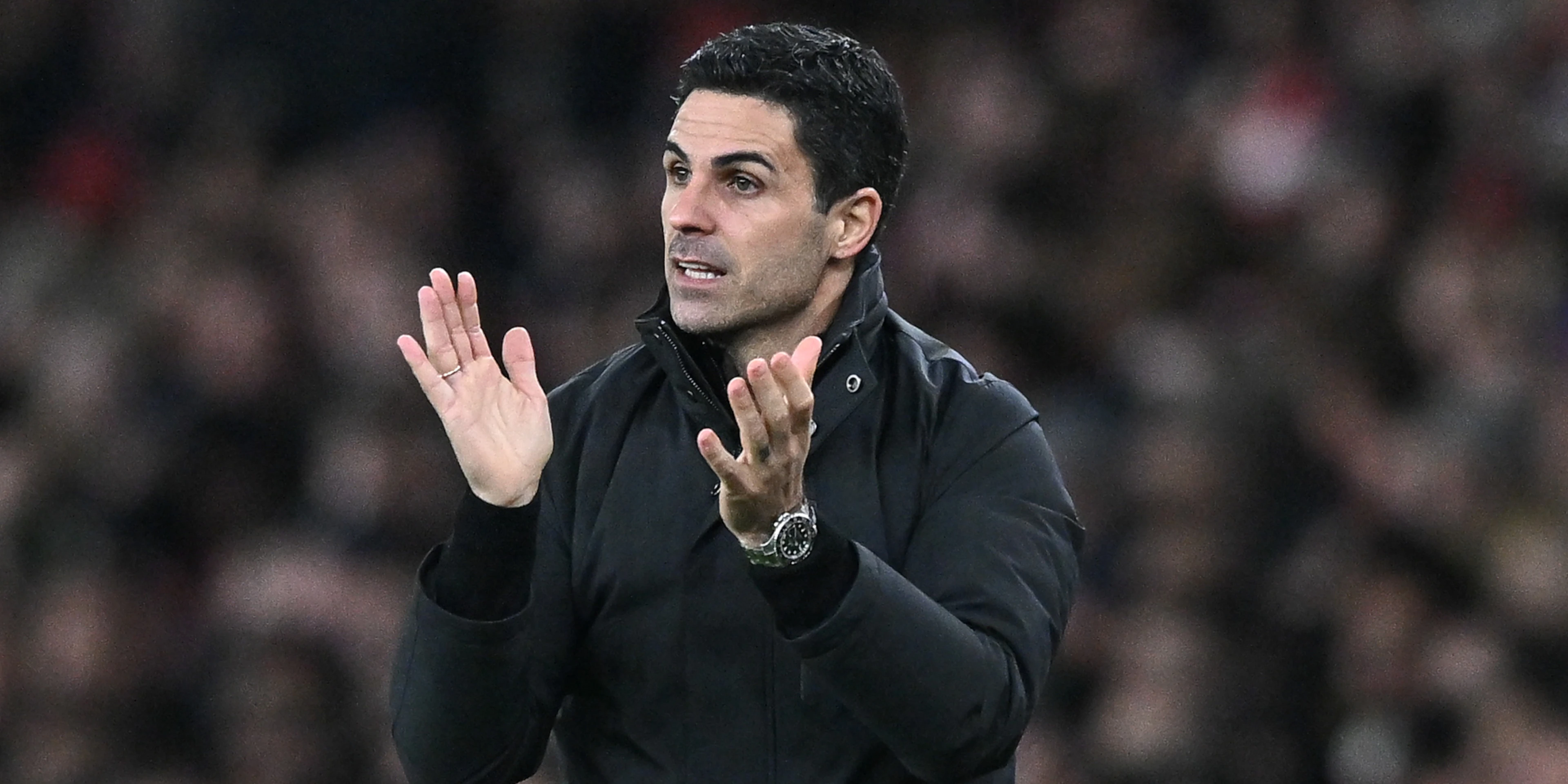 Arsenal battle to stay top of Christmas charts