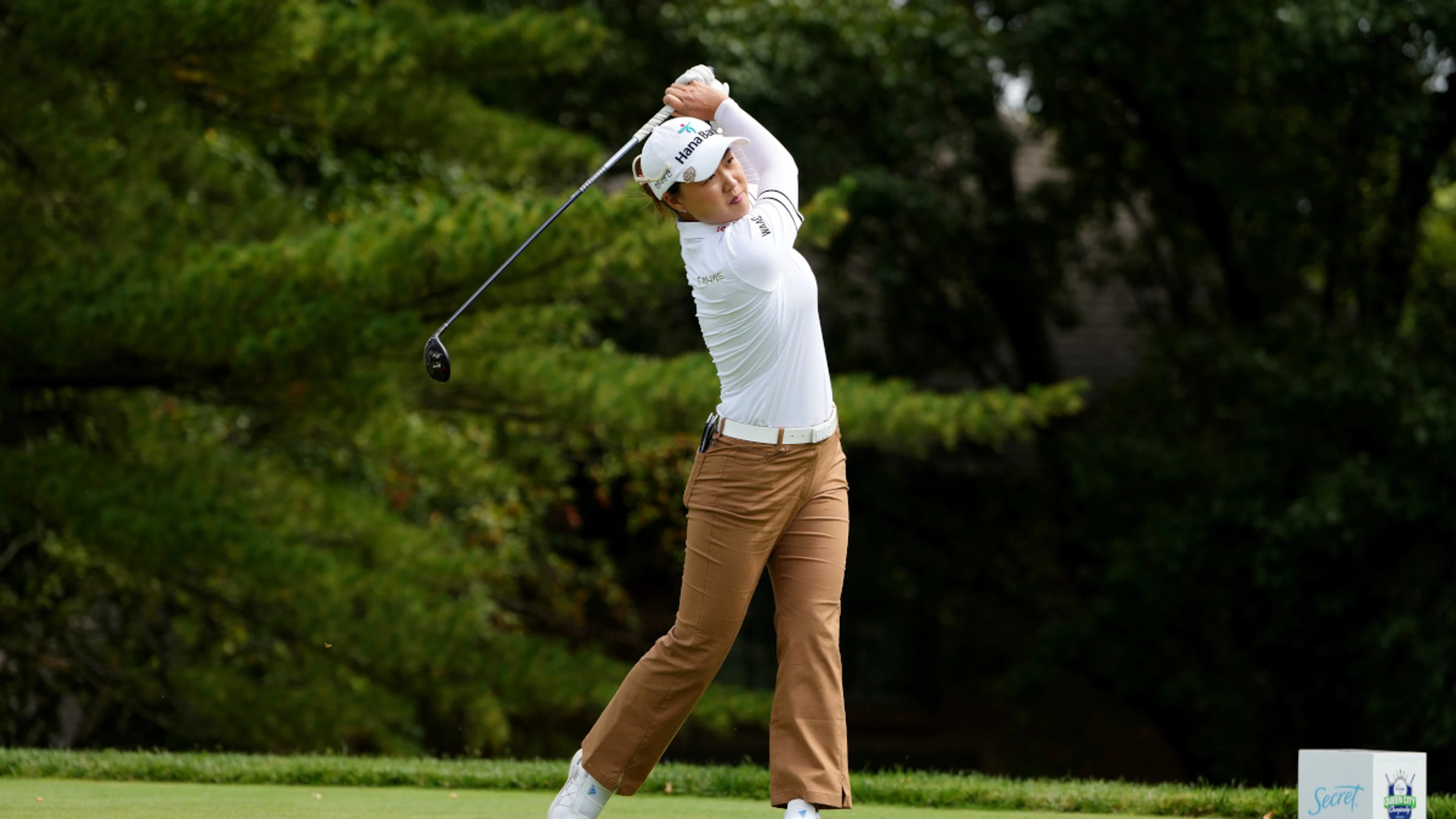 Aussie Lee grabs lead at LPGA Queen City Championship