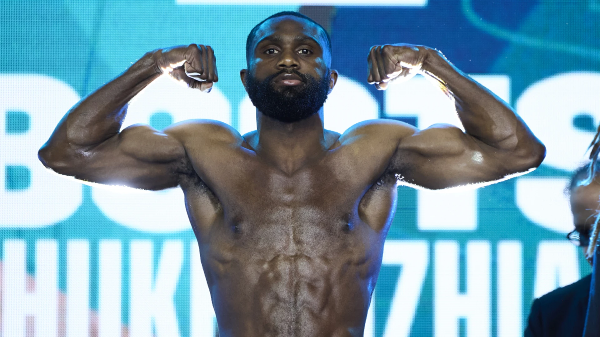 Ennis overpowers Chukhadzhian to retain IBF welterweight crown