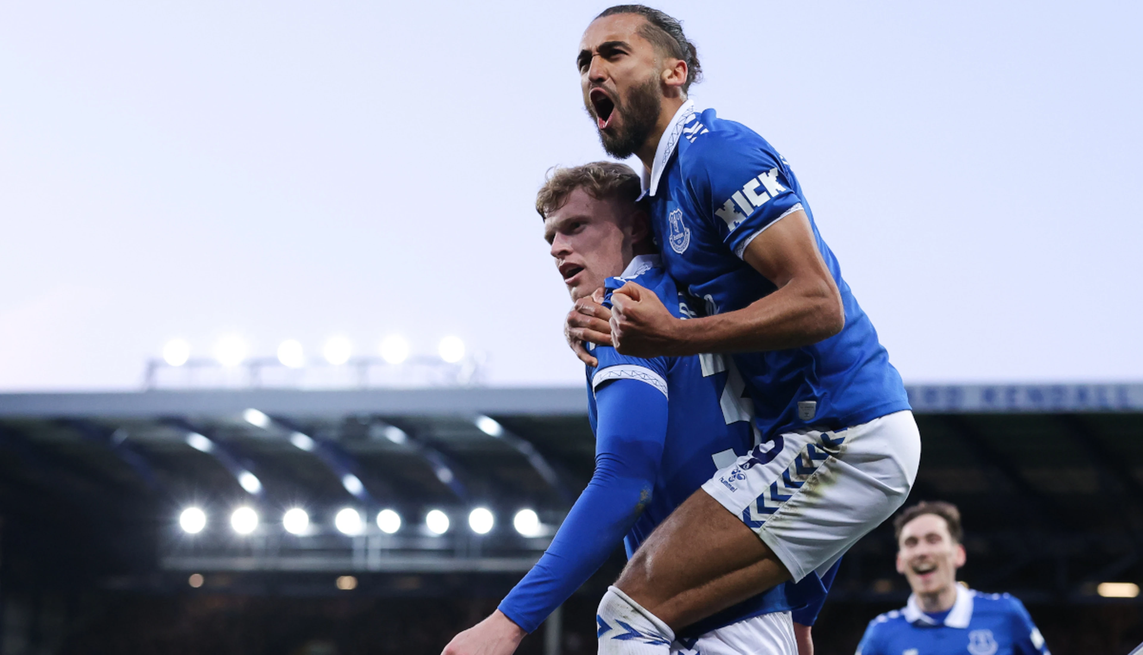 Everton deal Liverpool big blow with shock derby victory