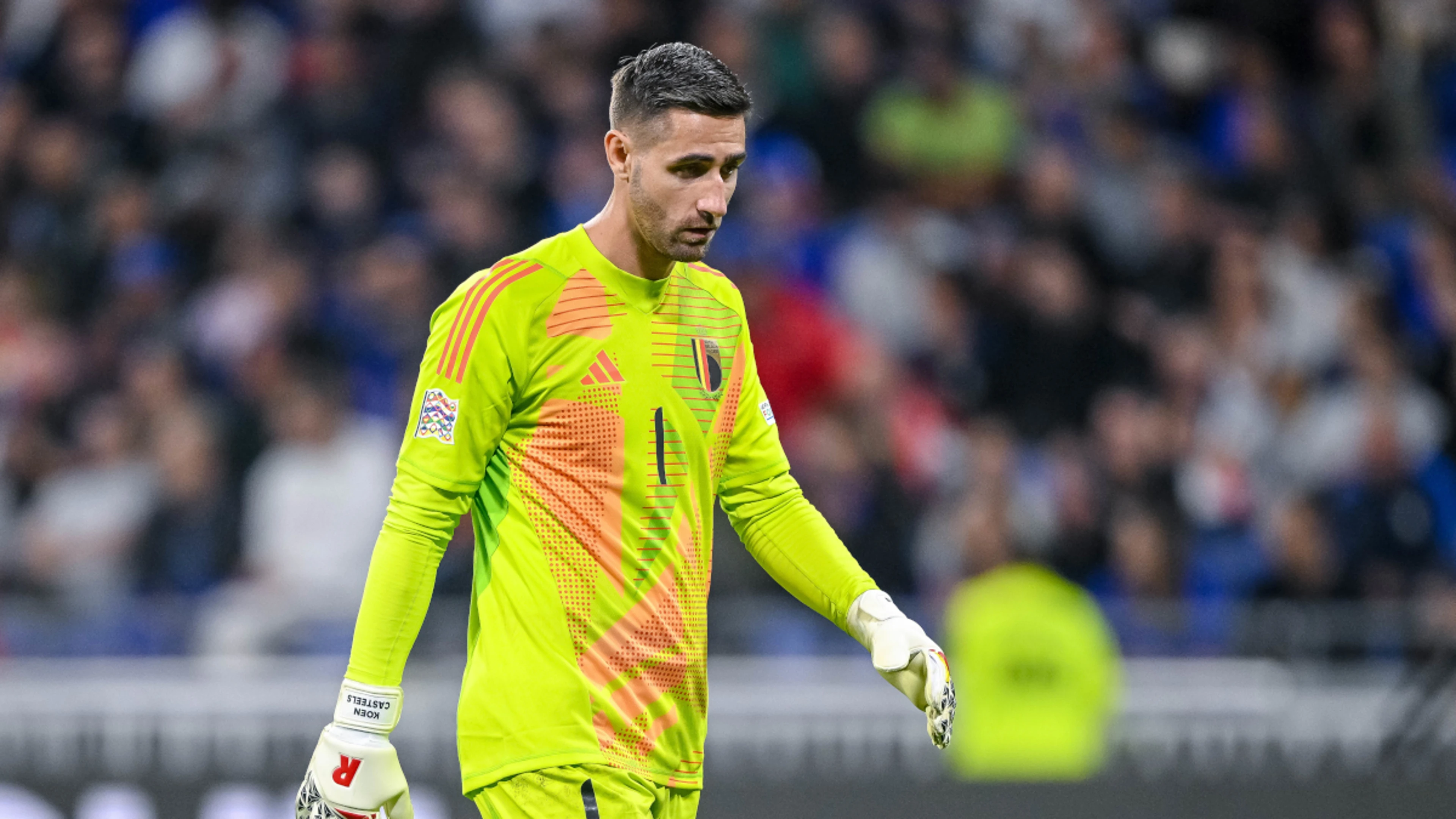 Casteels retires from Belgium duty over Courtois return