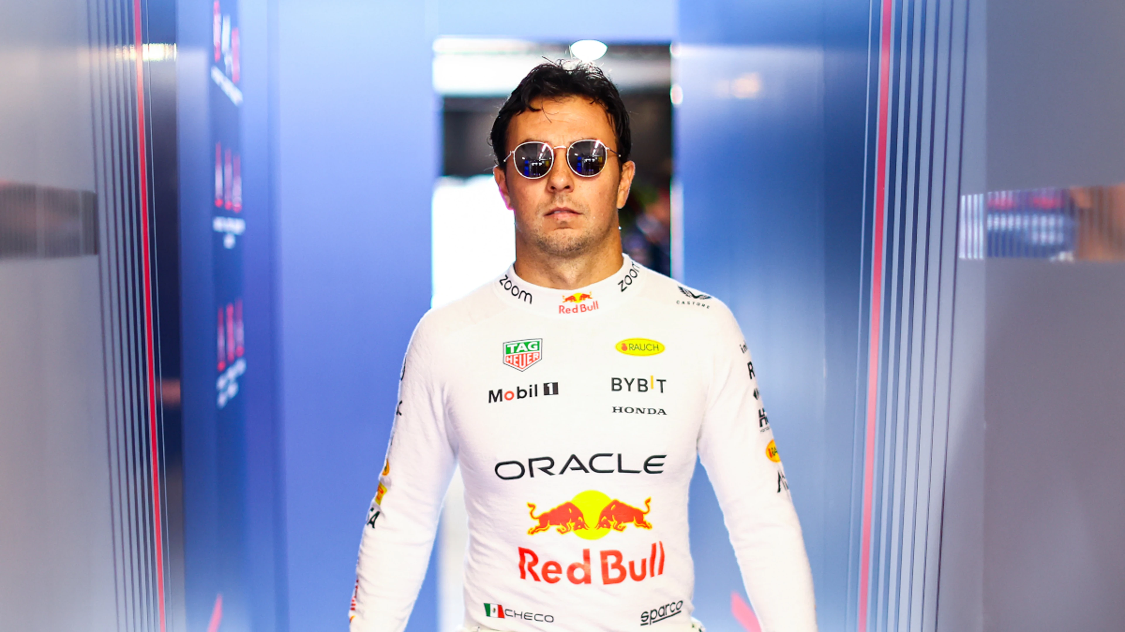 Red Bull boss Horner wants Perez to realise potential after 'head-spin'