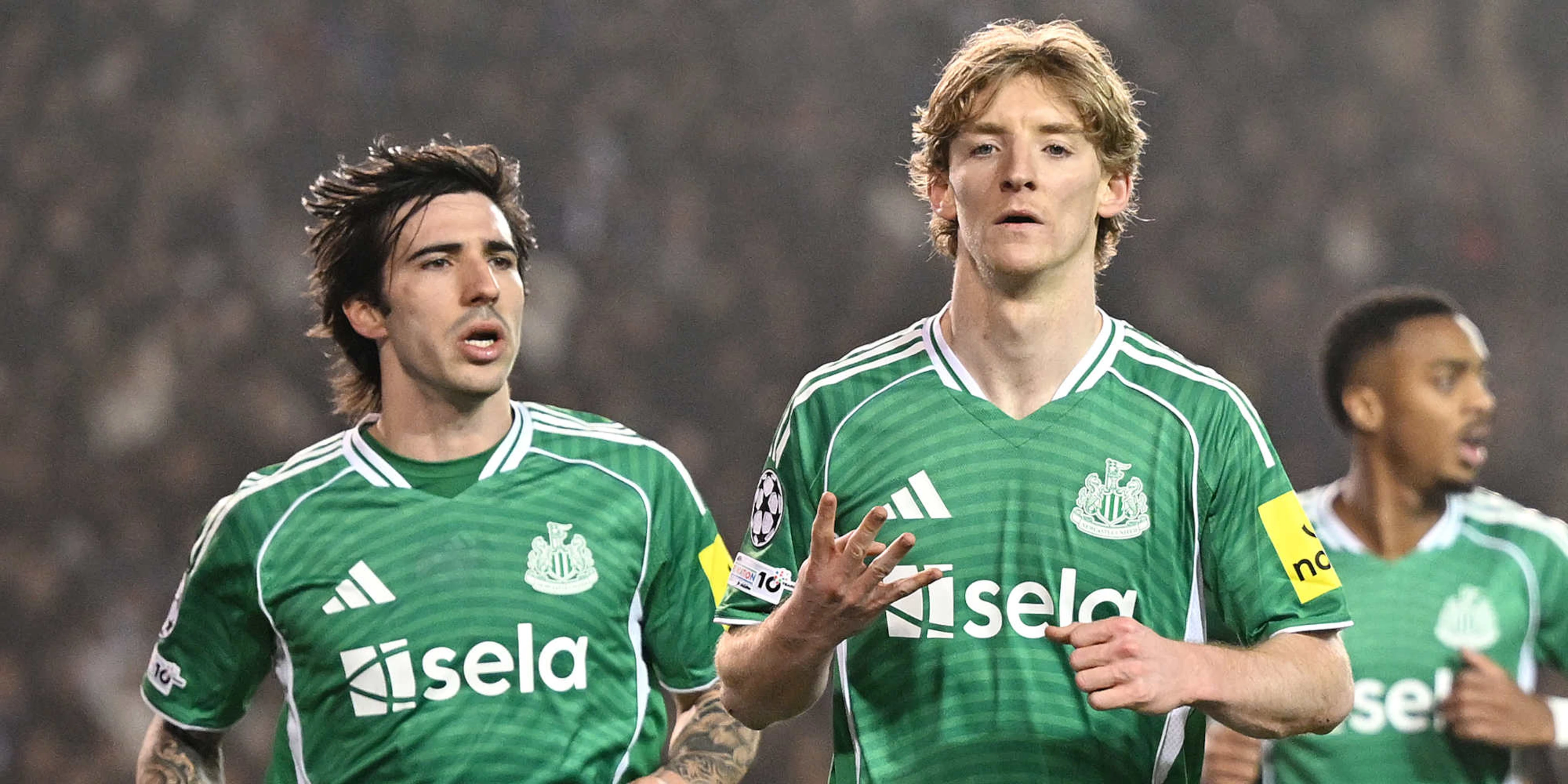 GORDON RUNS RIOT: Newcastle hit Qarabag for six