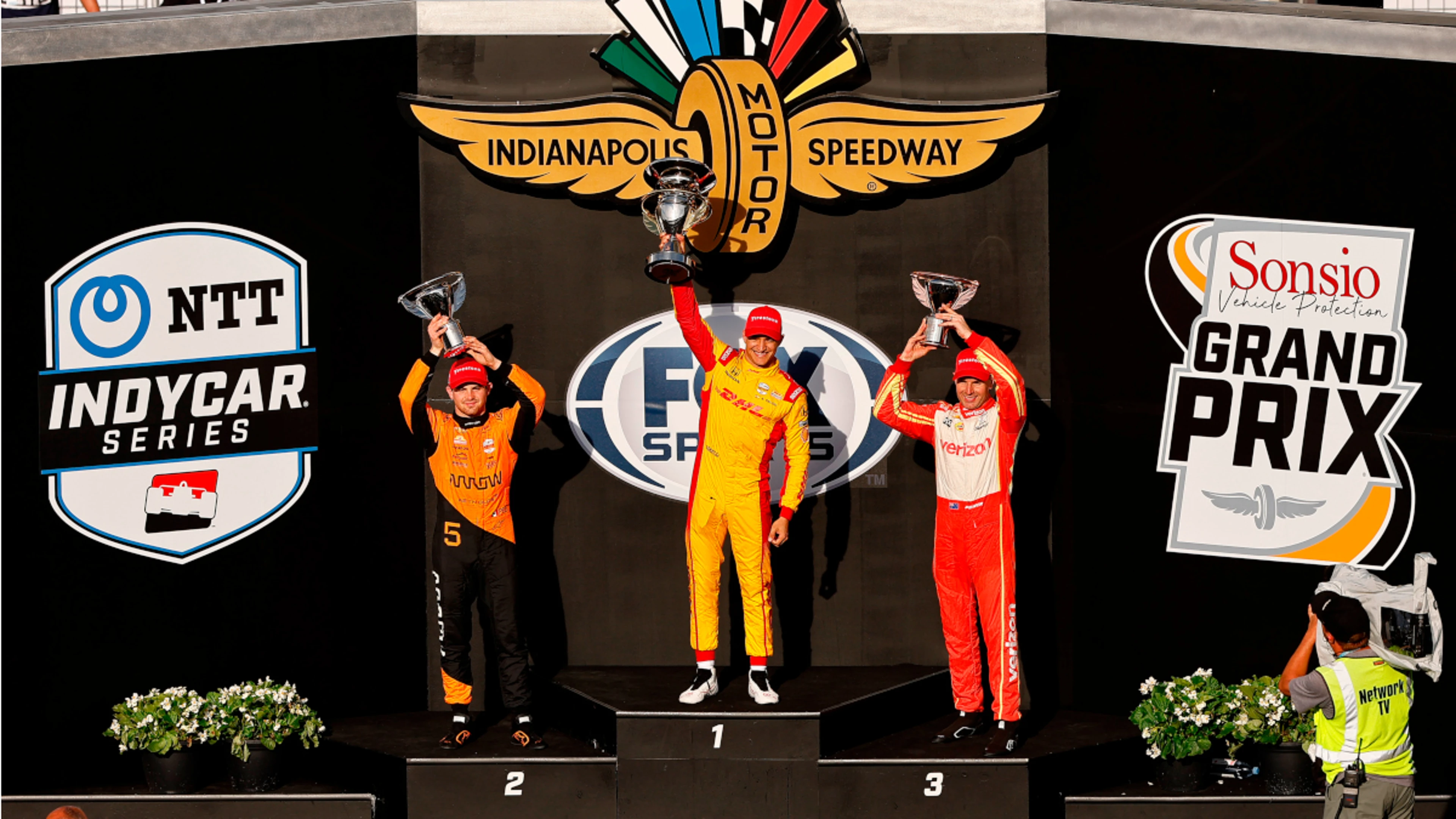 Palou makes it 4 wins in first 5 races with Sonsio Grand Prix title