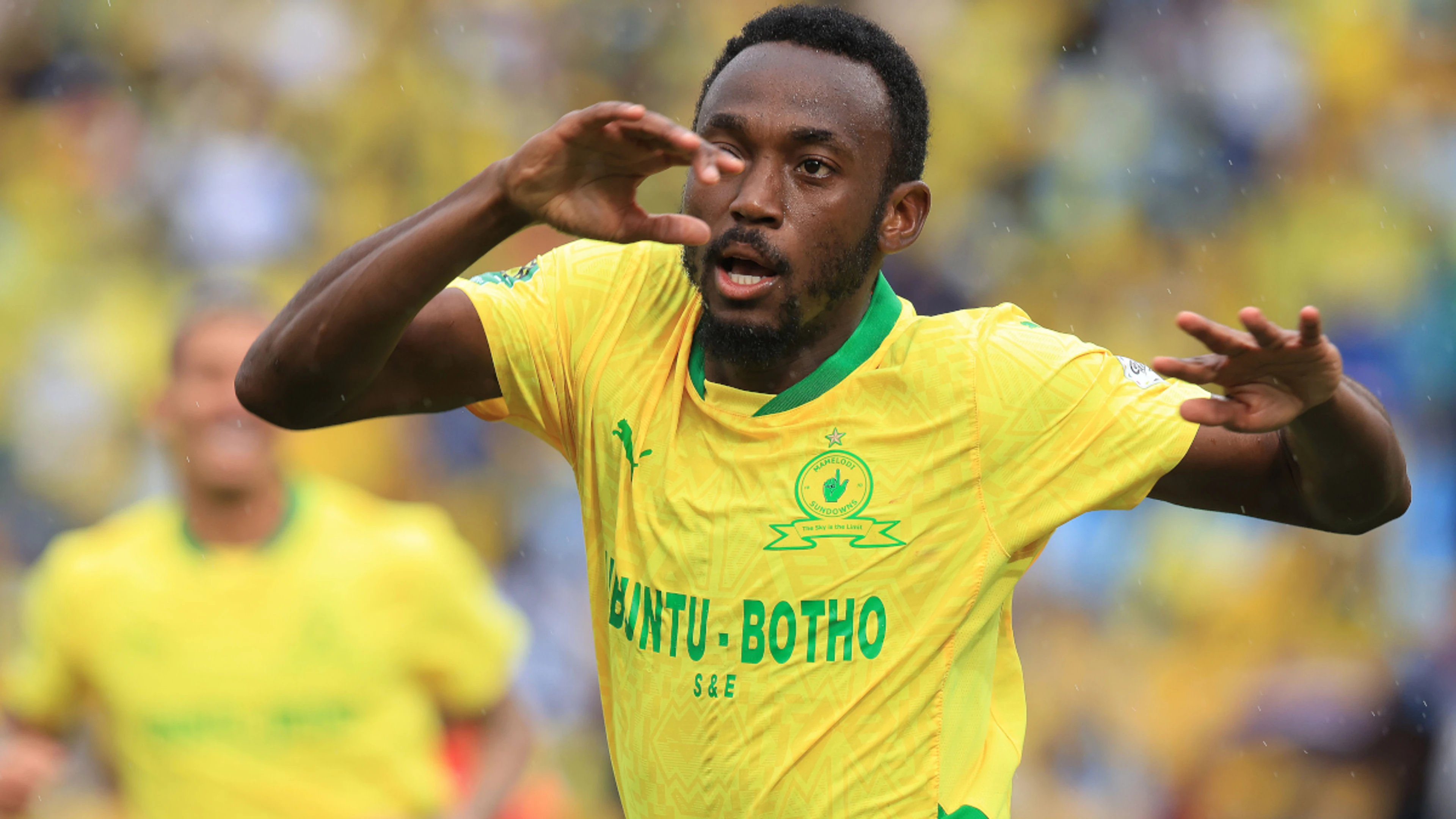 Sundowns secure narrow win over Esperance