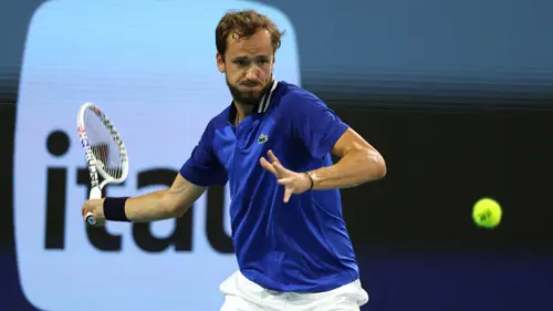 Medvedev and Sinner through in Miami, Ruud out