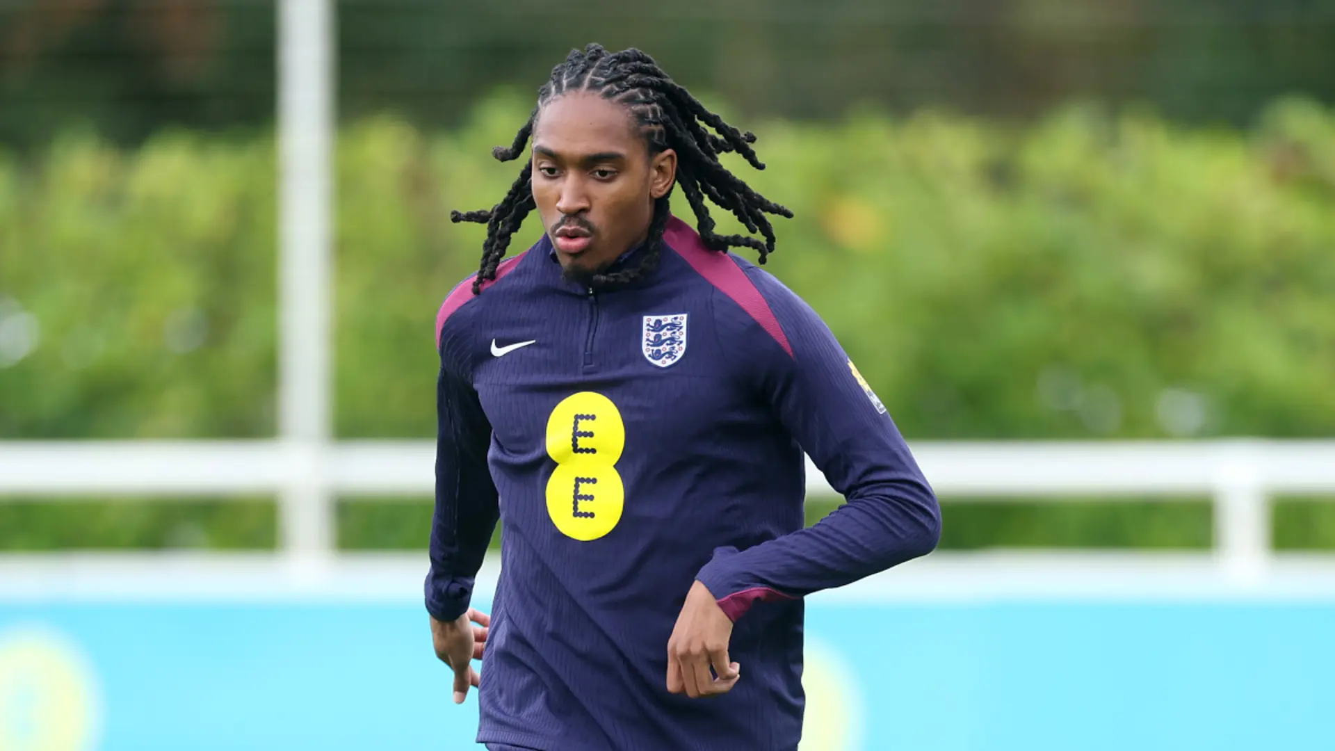 Spence on brink of history as first Muslim England player