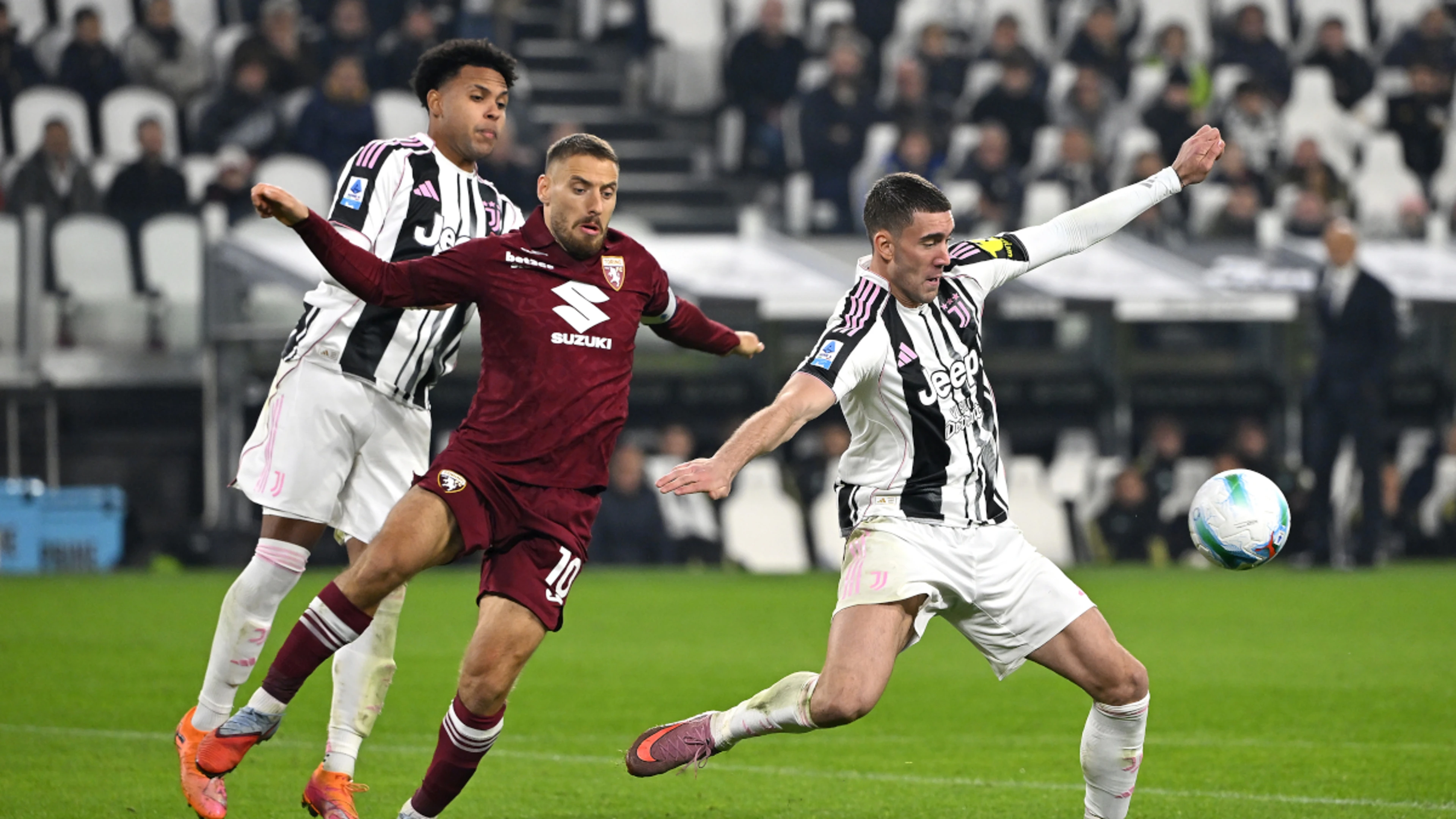 Juventus in Turin derby stalemate on goalless day in Serie A