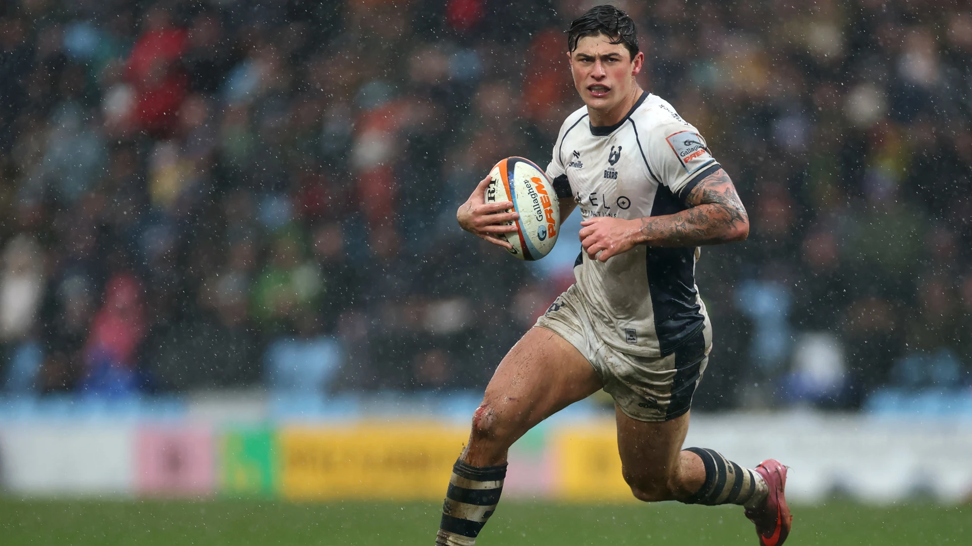 Rees-Zammit to make rare start at fullback for Wales against England