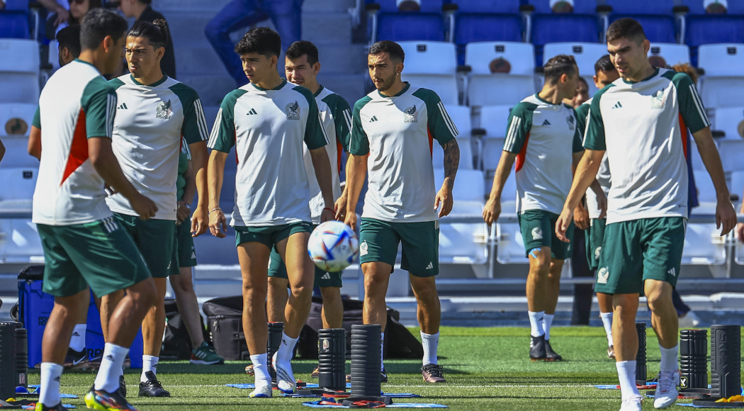 'Serious' attacking issue not just down to strikers, Mexico coach says