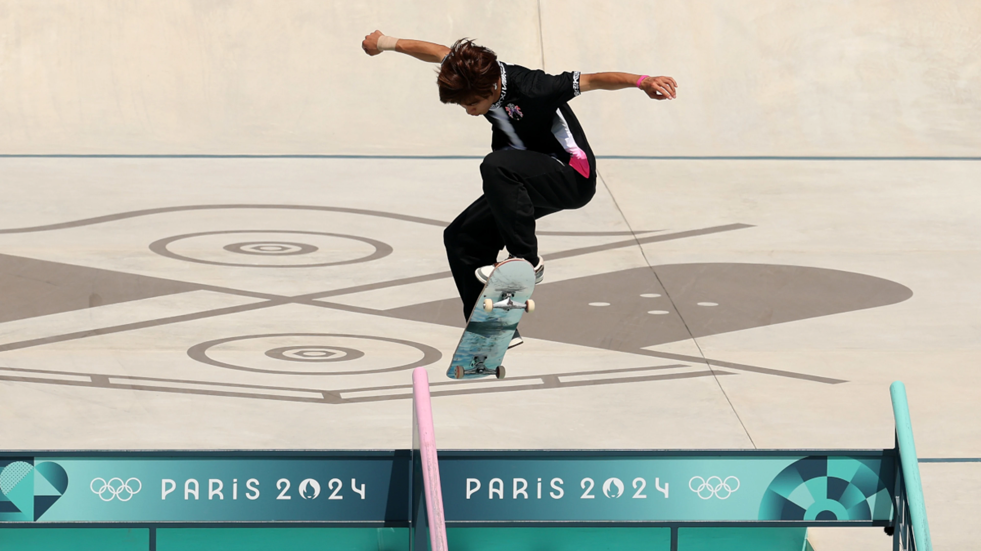 Japan's Horigome retains Olympic men's street skateboarding title