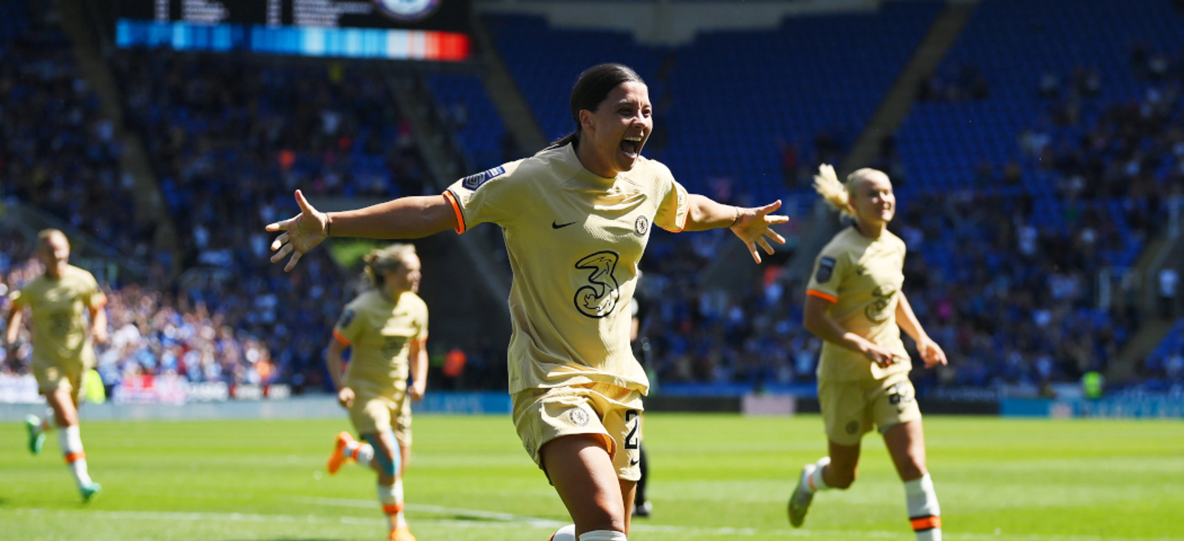 Kerr nets double as Chelsea crowned champions, Reading relegated