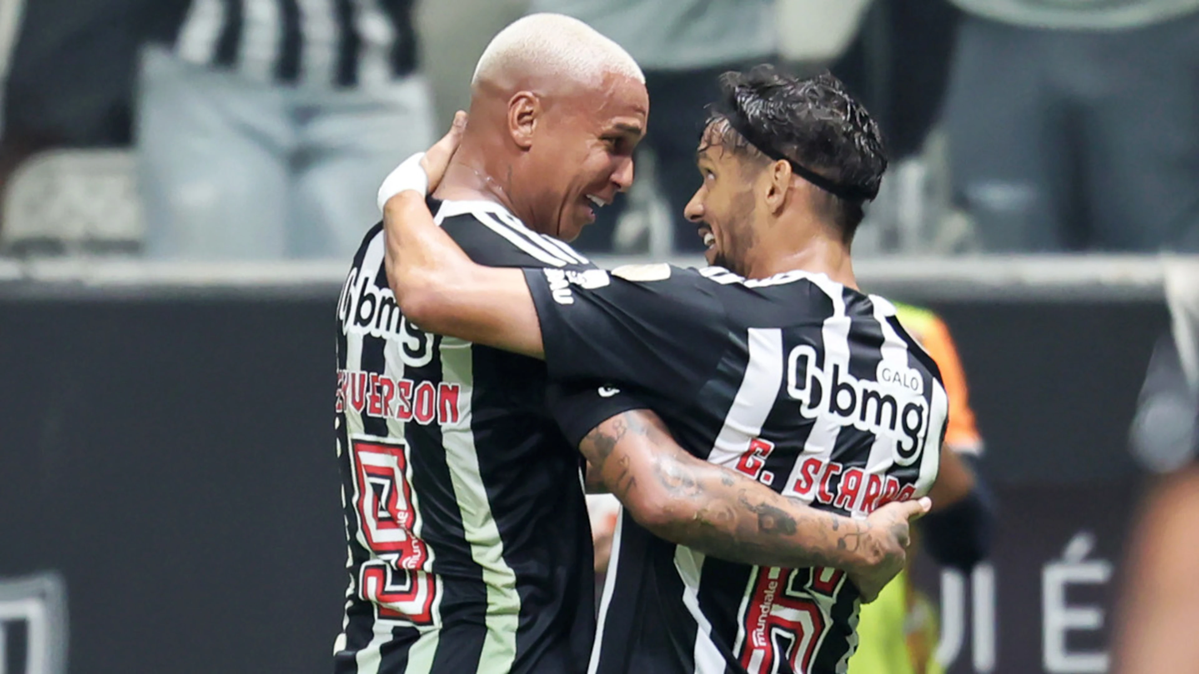 Deyverson double gives Atletico upper hand over River Plate