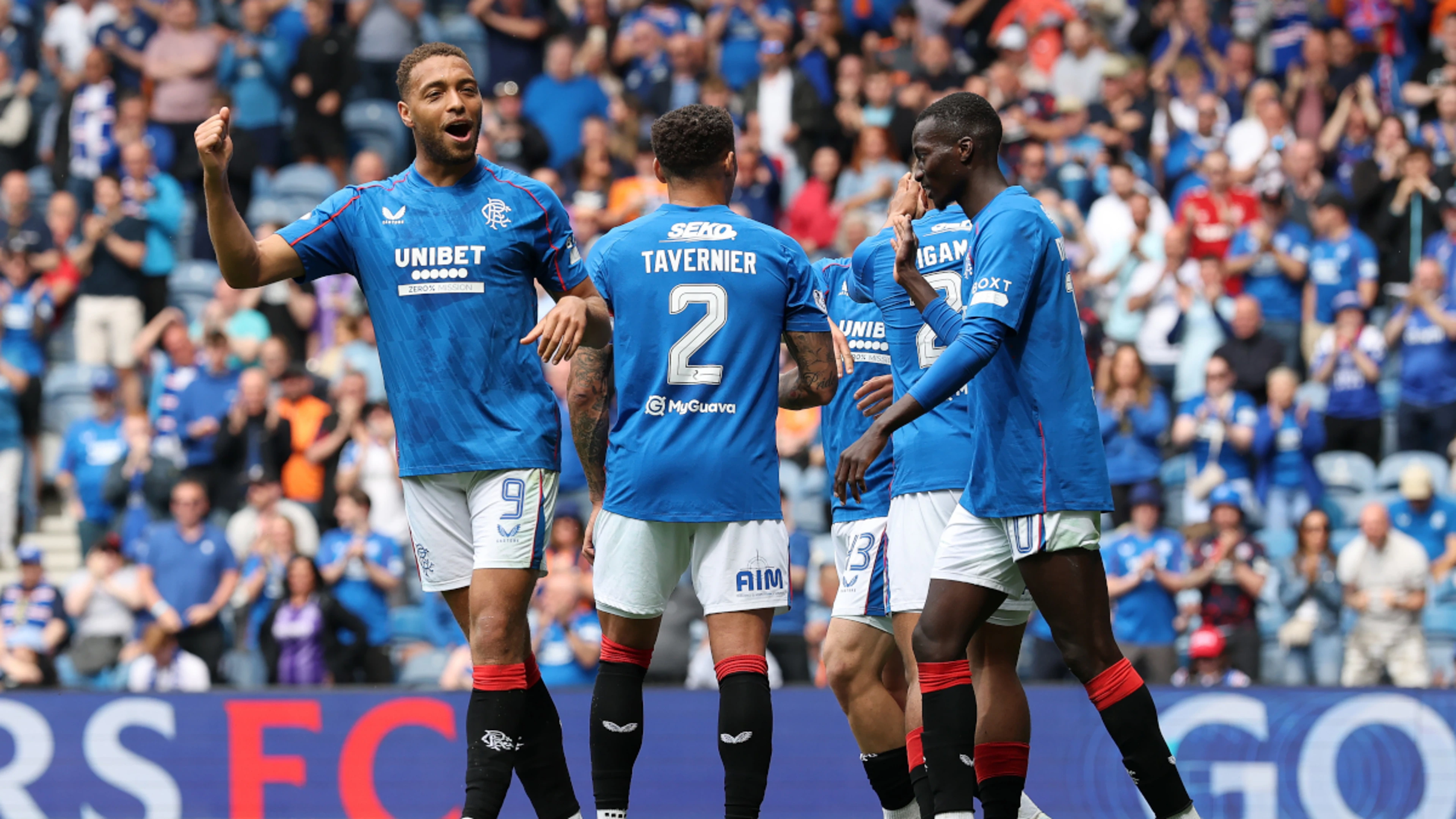 Rangers thrash Aberdeen to end five-match winless run at Ibrox