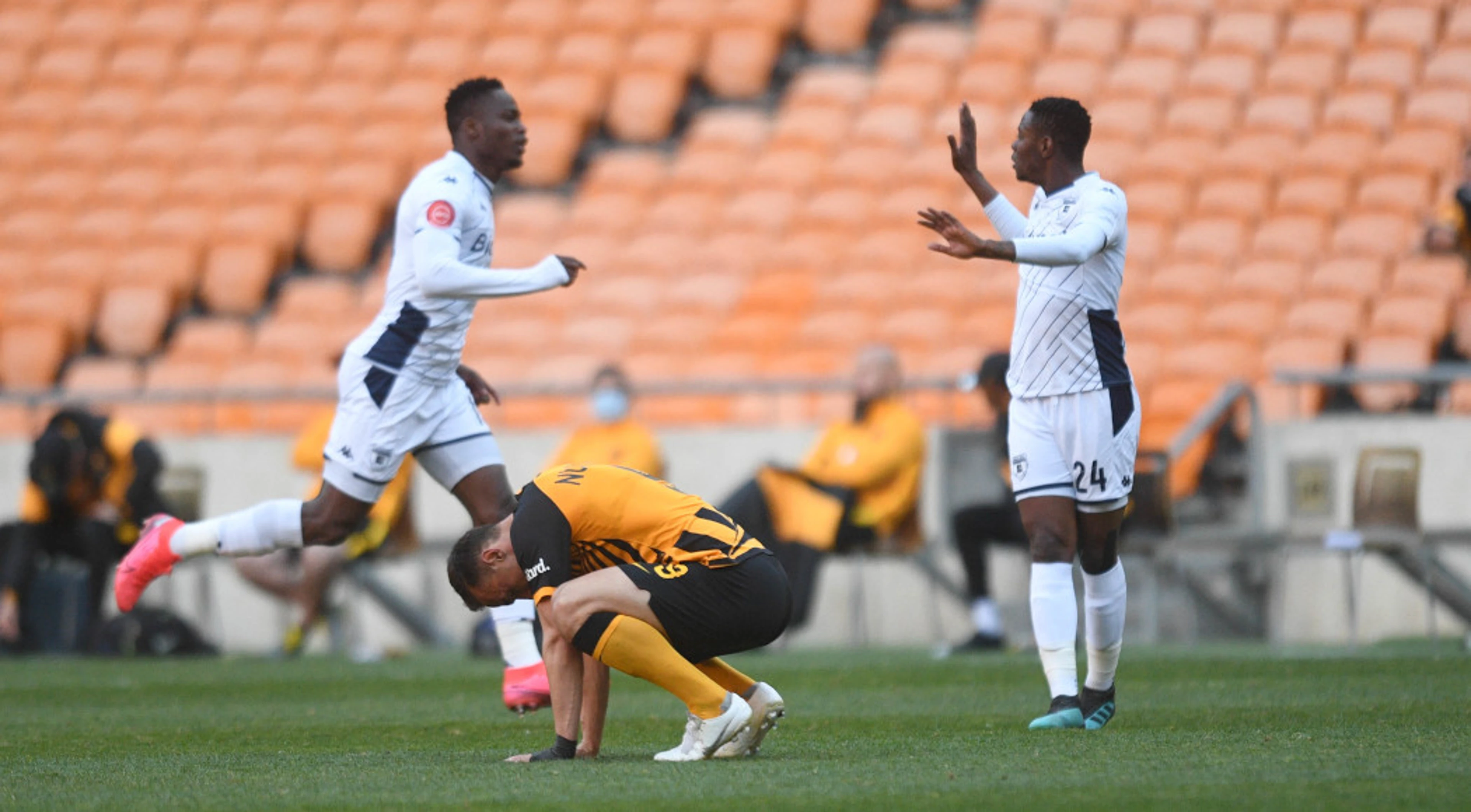 Wits score late to dent Kaizer Chiefs' title hopes