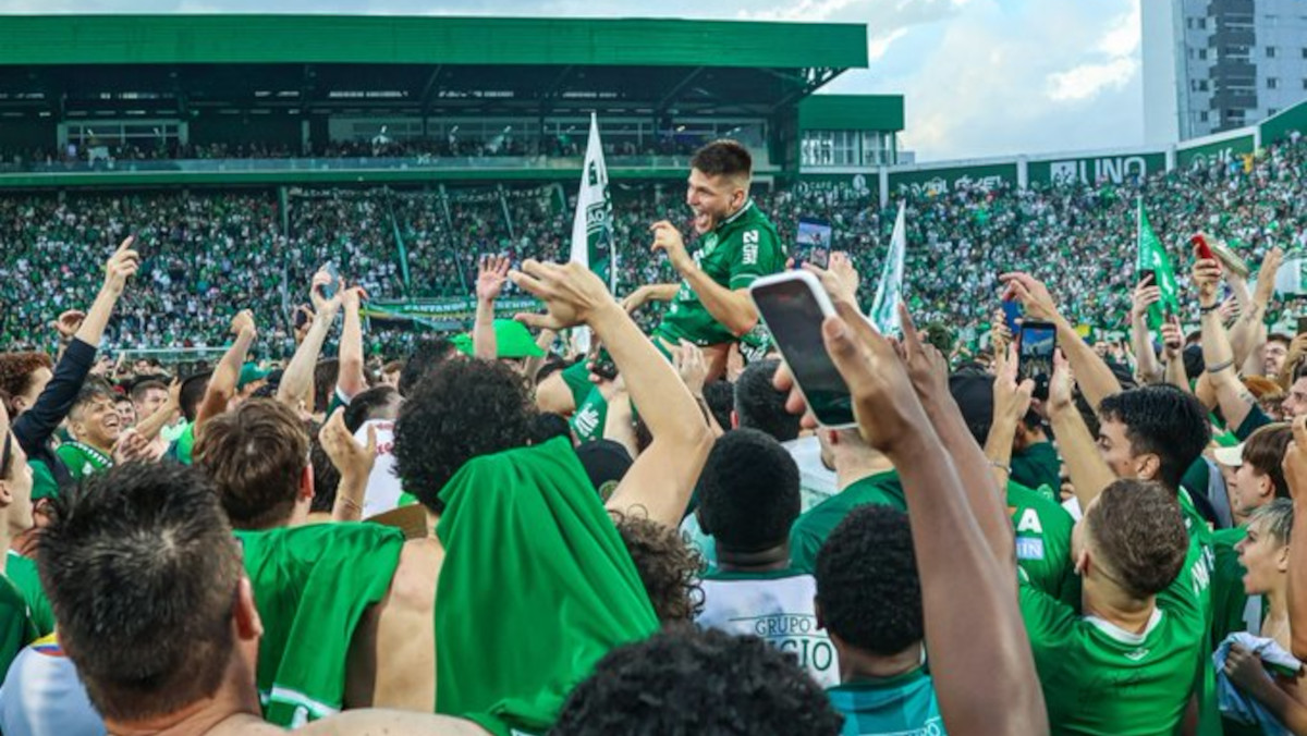 Chapecoense return to Serie A nine years after airplane tragedy