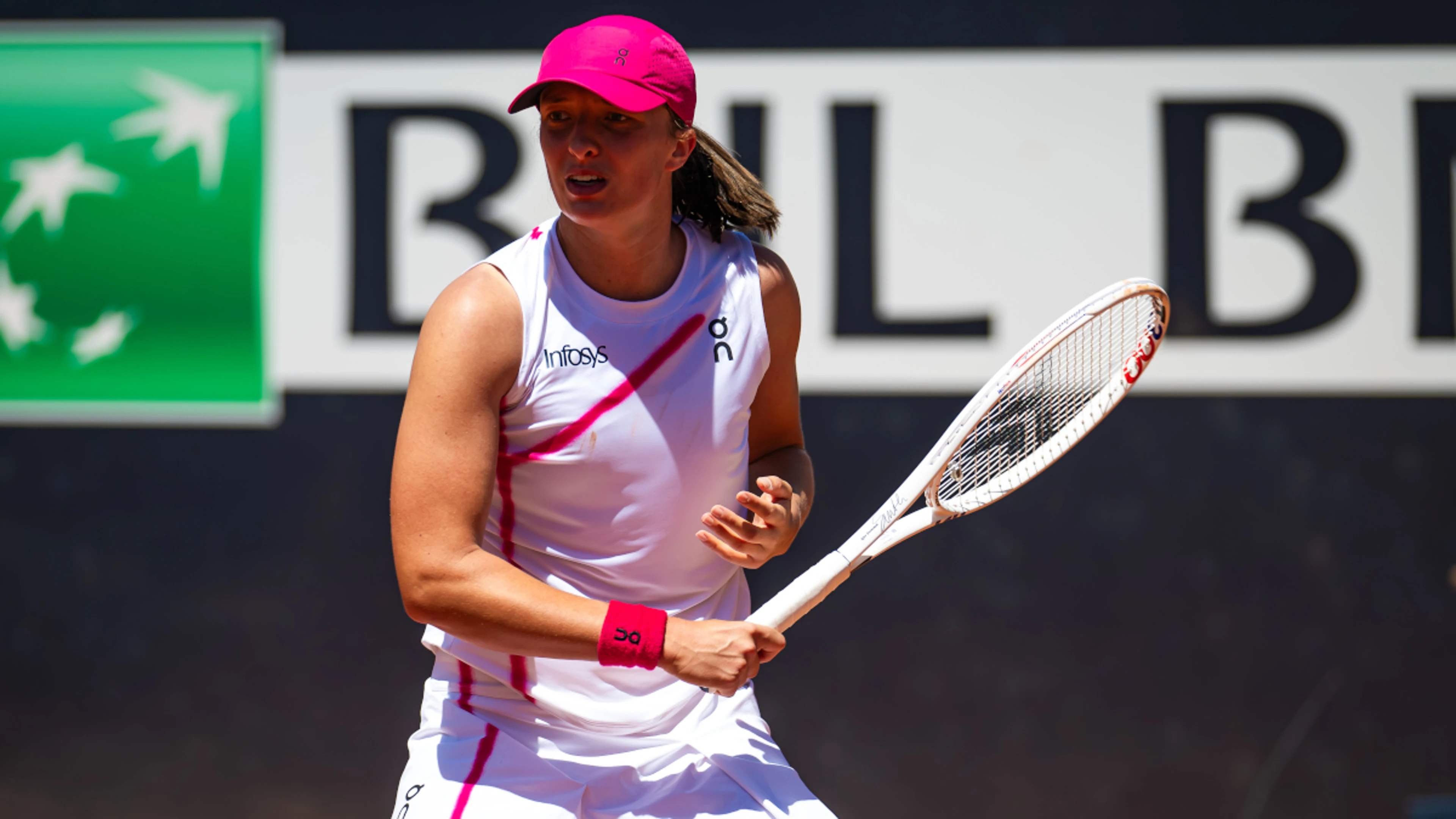 Swiatek, Osaka and Gauff book spots in Rome last 16