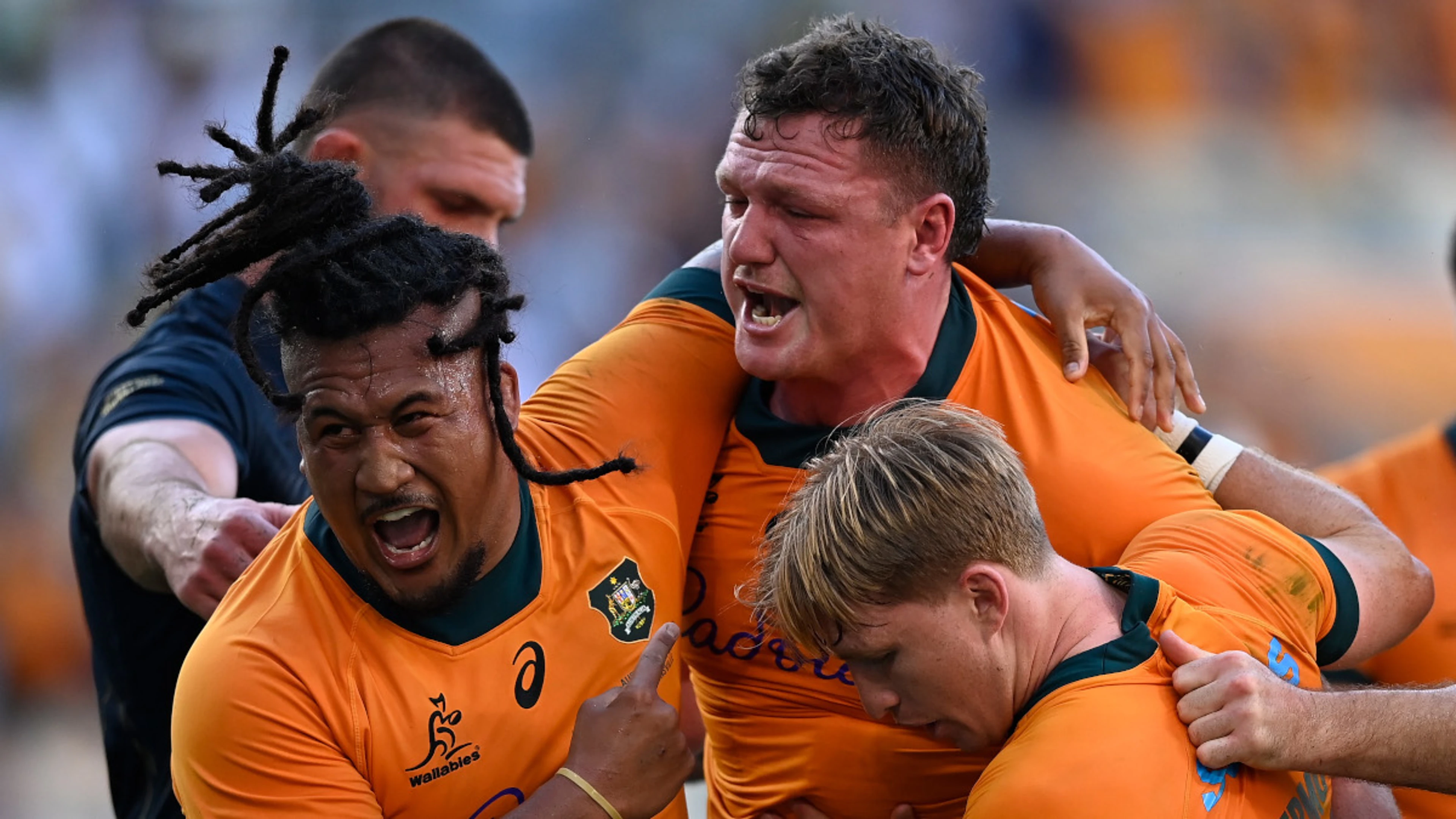 Australia beat Argentina with try after final hooter