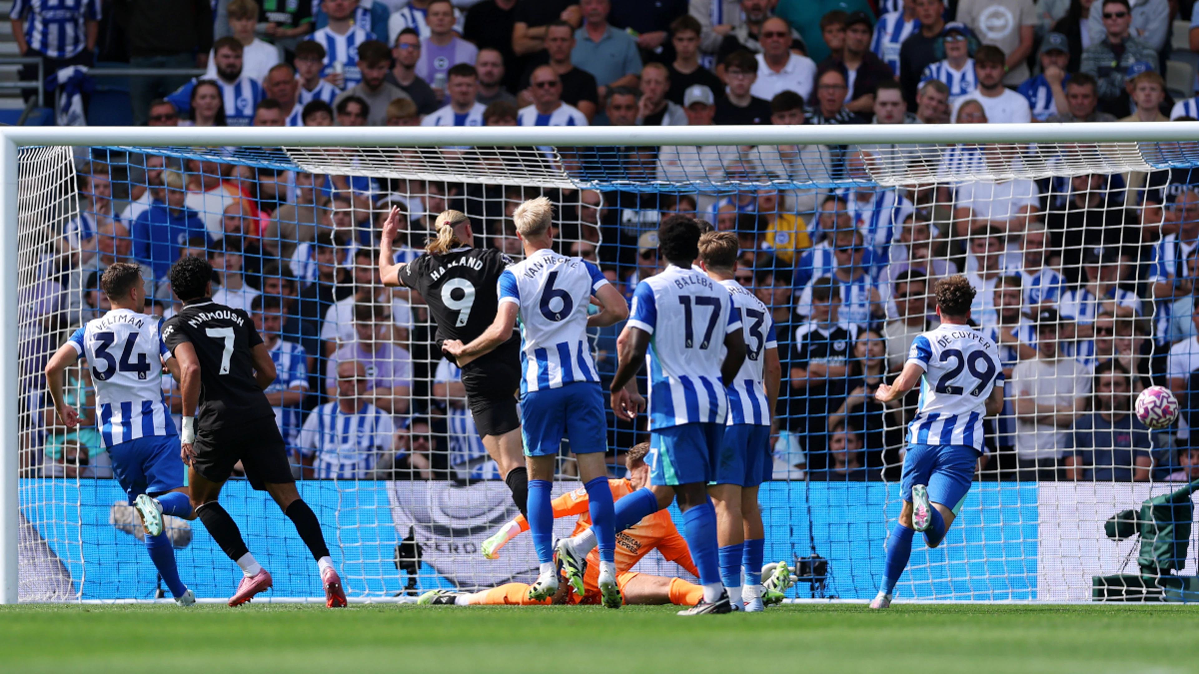 Brighton's Gruda grabs last-gasp winner to sink Man City