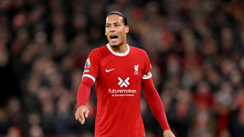 Van Dijk slams Manchester United's caution after Liverpool draw ...