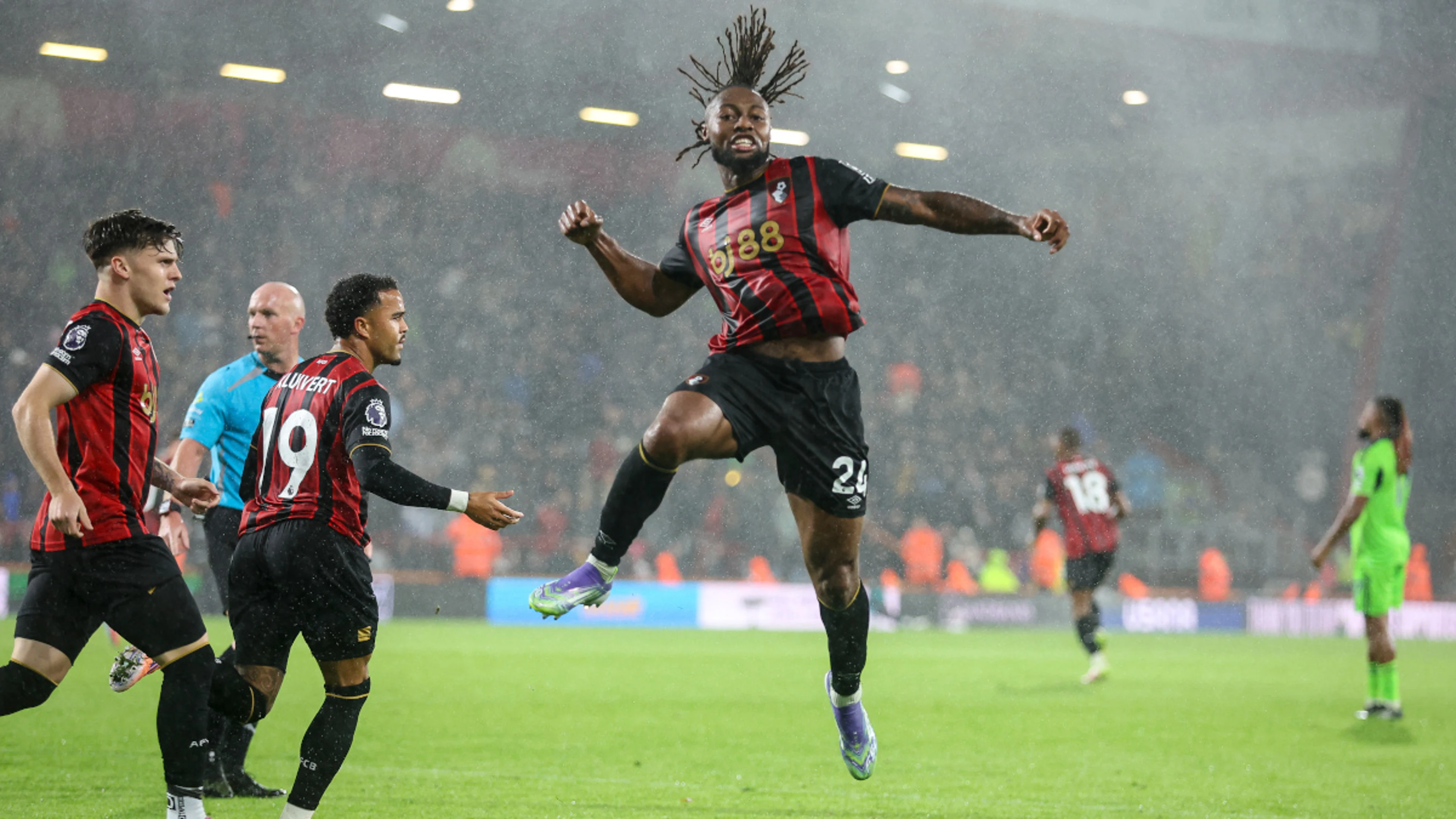Semenyo double fires Bournemouth up to second in Premier League