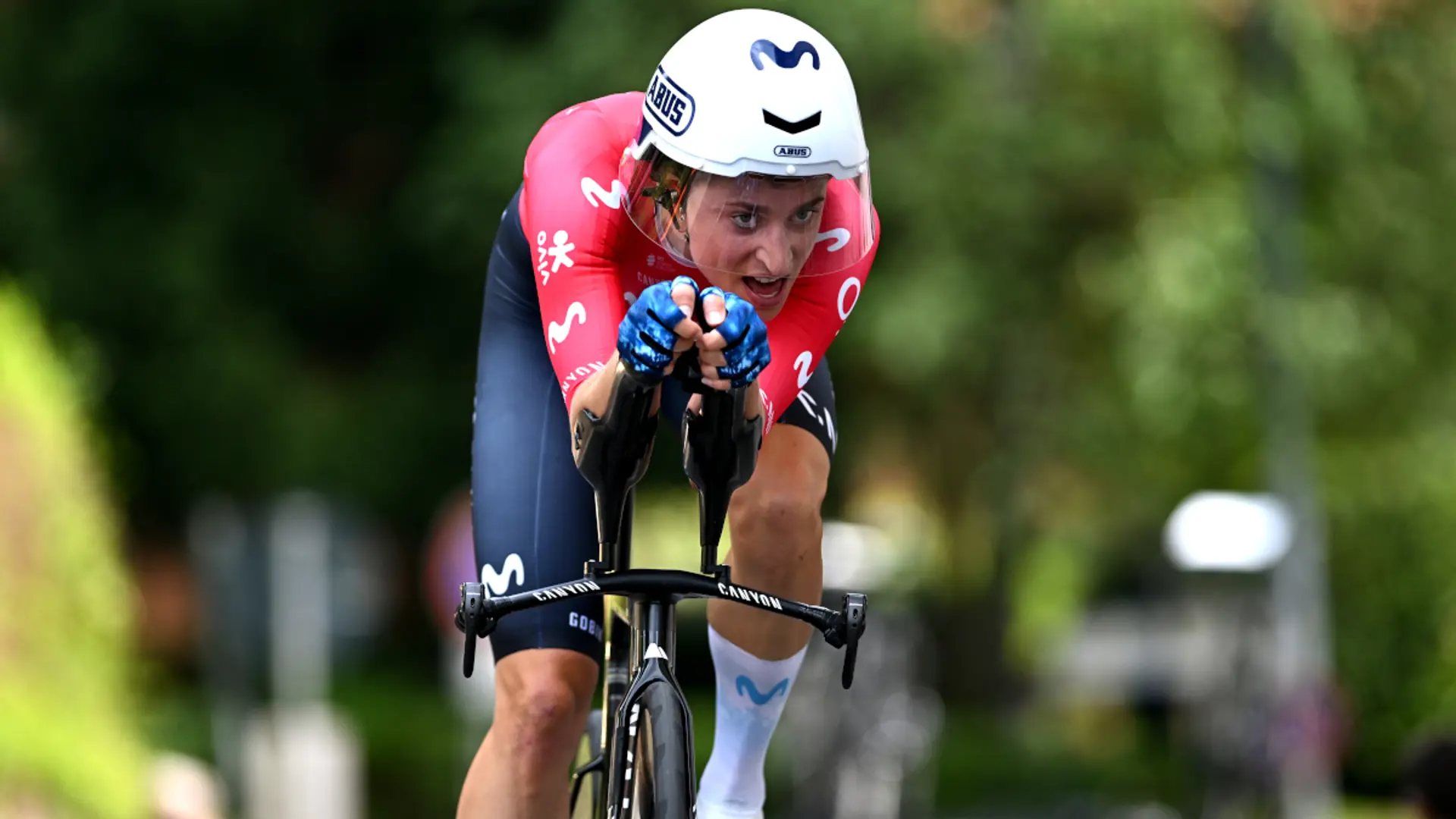 Reusser grabs women's Giro lead in opening time-trial