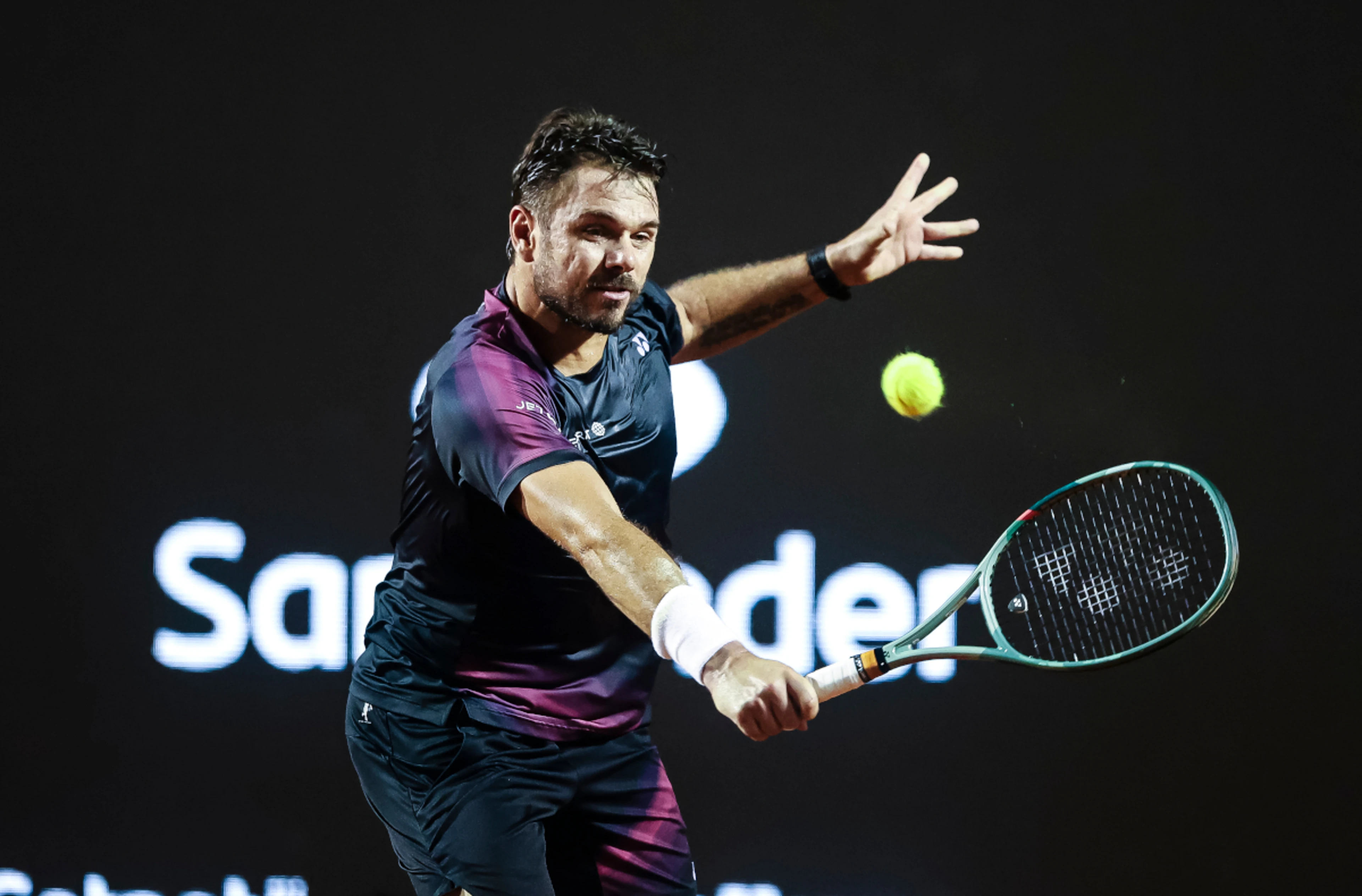 Wawrinka 'lucky enough to play, sometimes beat' the 'big three'