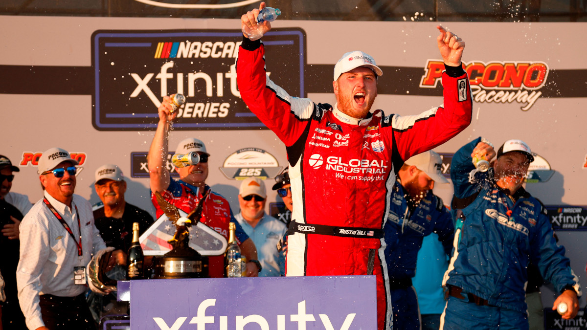 Hill wins Explore the Pocono Mountains 225