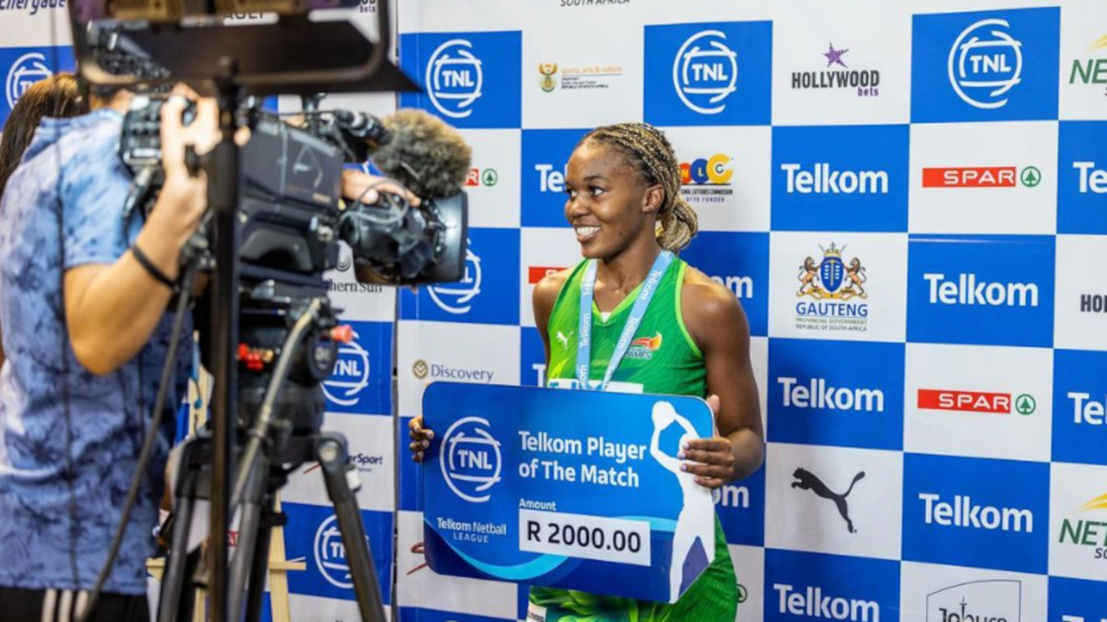 Mosweu sets TNL stage ablaze