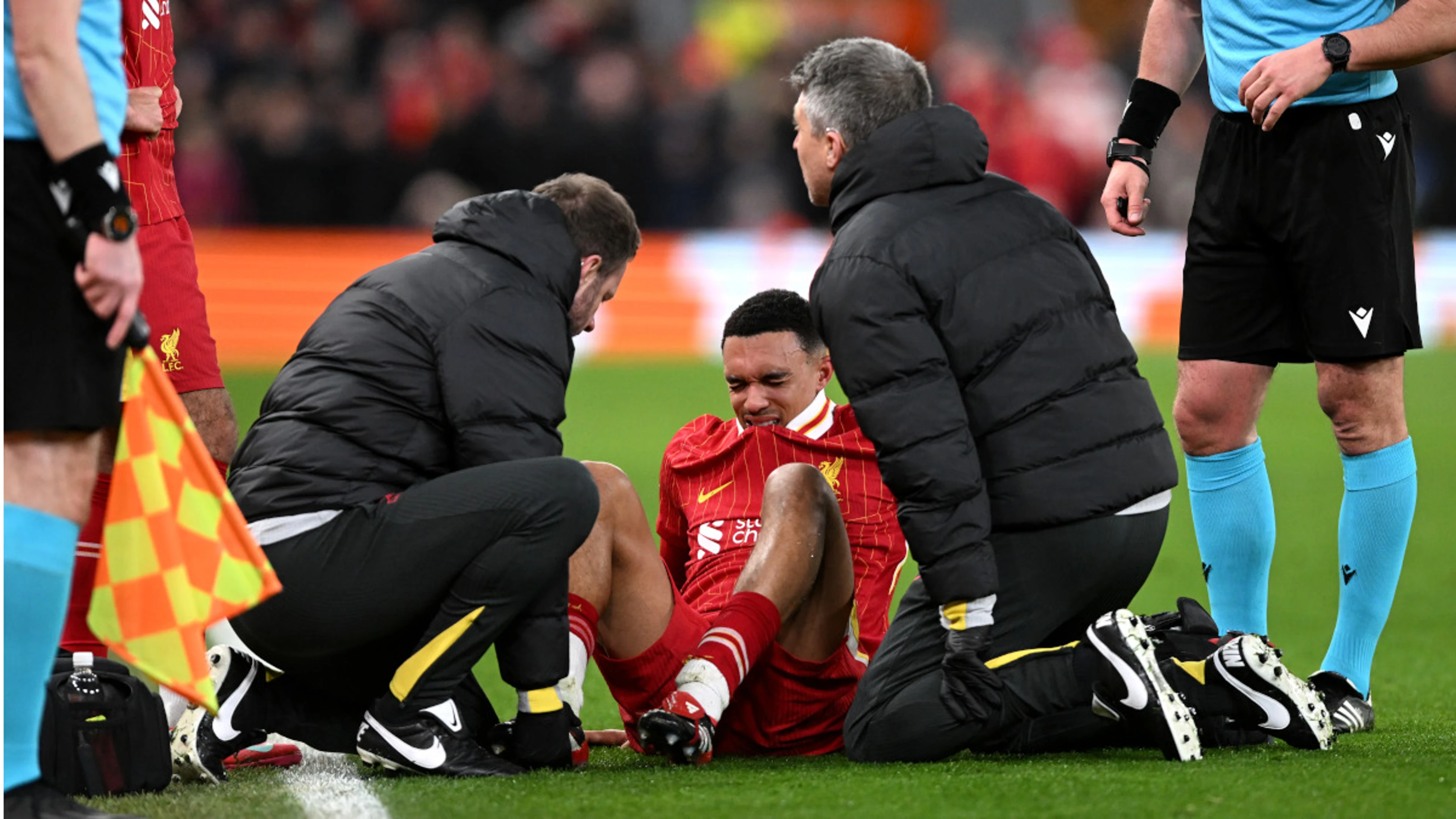 Liverpool's Alexander-Arnold may miss League Cup final due to injury
