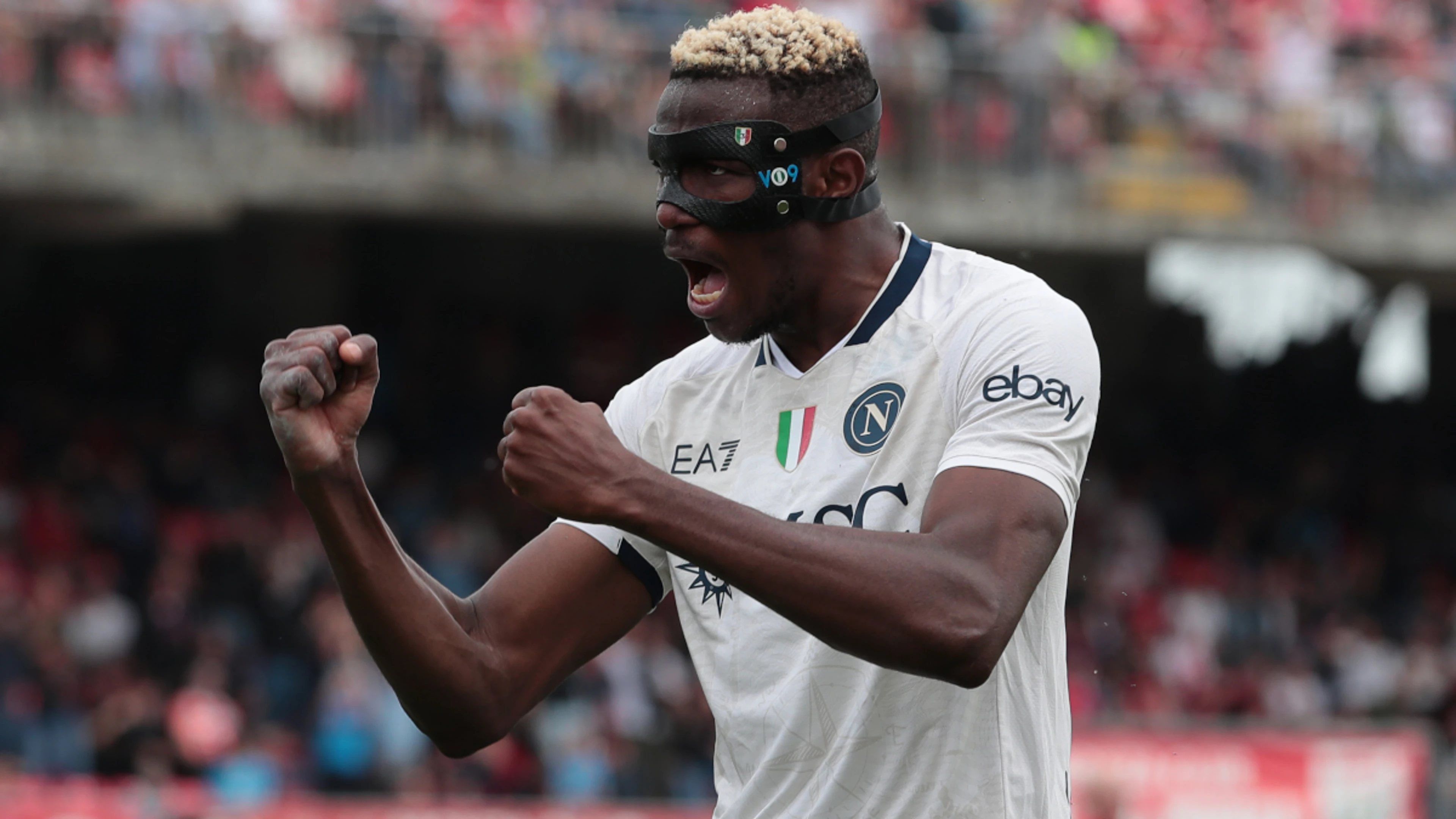 Juve scrape past Fiorentina, Napoli win with stunners at Monza