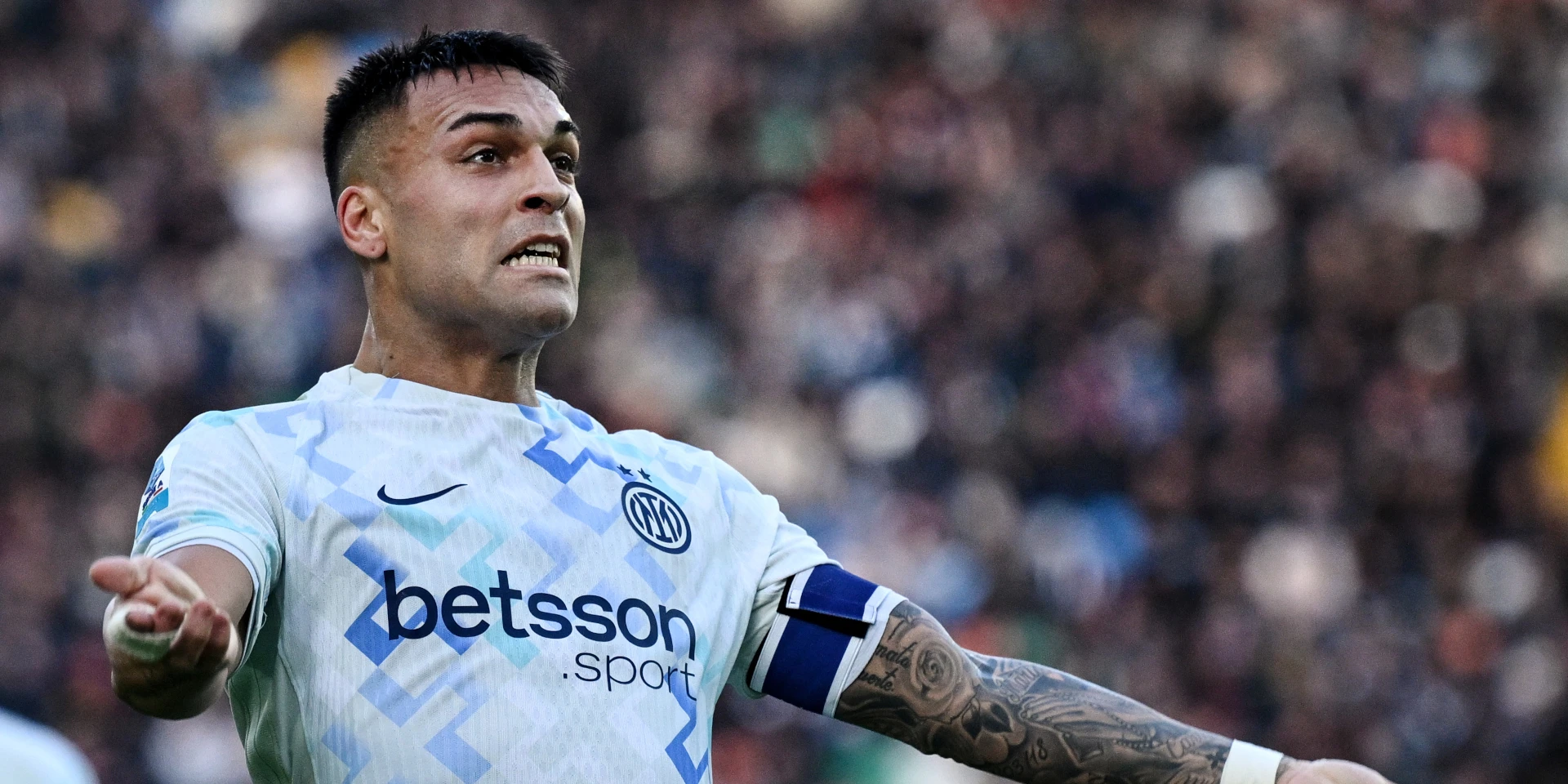 Skipper Martinez fires Inter past Udinese and six points clear