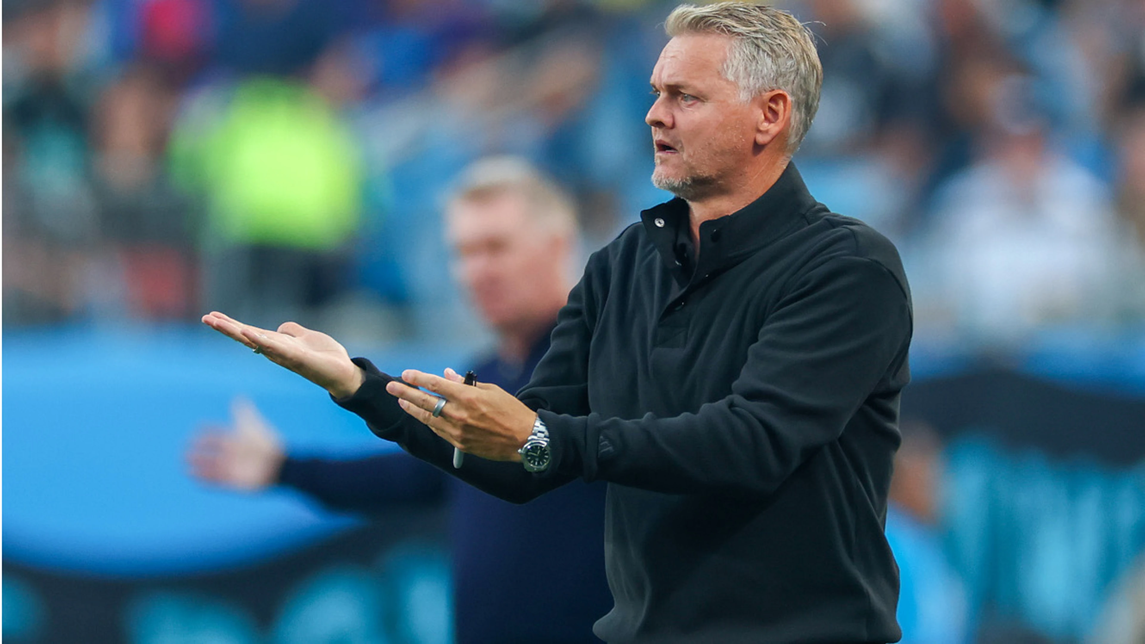 Positive start for Carnell in MLS playoffs