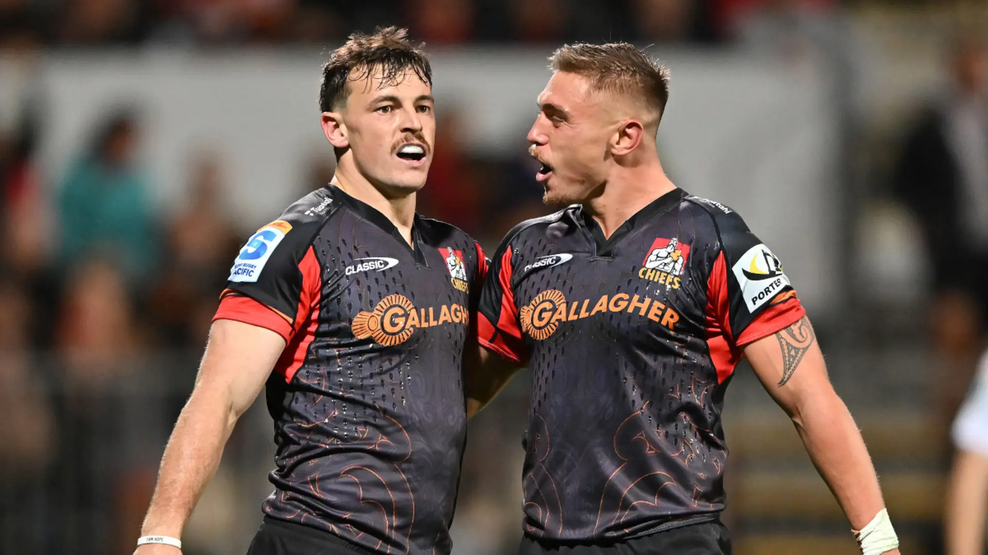 Chiefs move clear at Super Rugby summit with comeback win over Crusaders