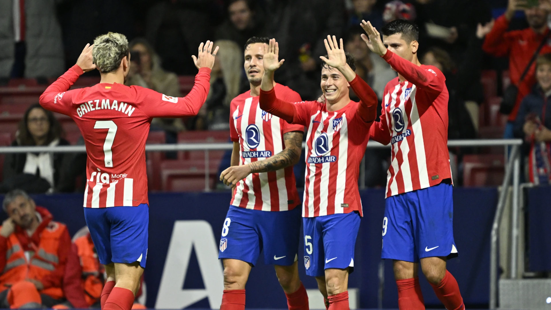 Atletico overtake Barca with comfortable Alaves win