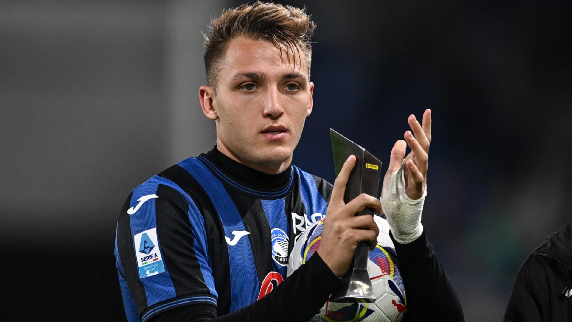 Retegui hat-trick fires five-star Atalanta to hammering of Genoa