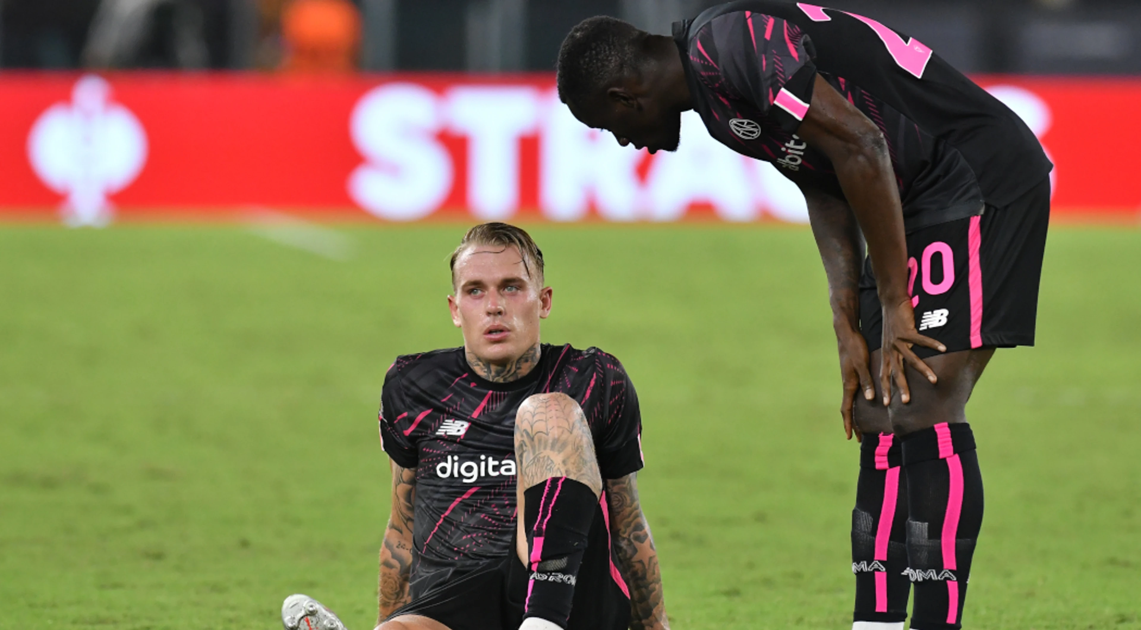 AS Roma defender Karsdorp to undergo knee surgery