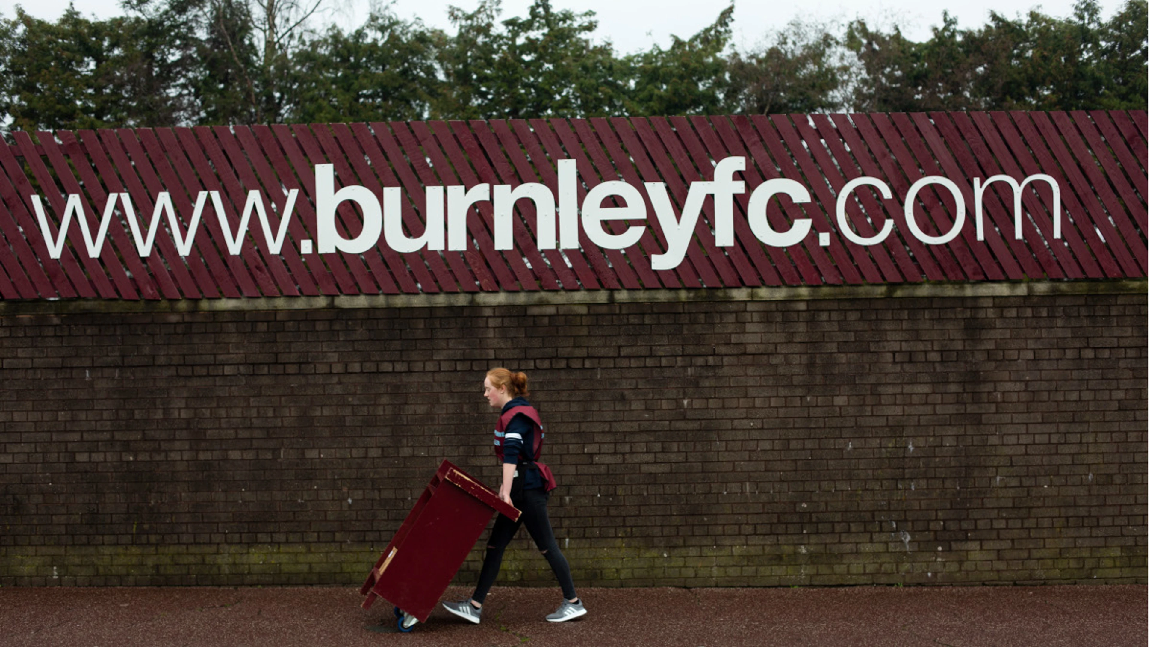 Burnley owners acquire majority stake in Espanyol