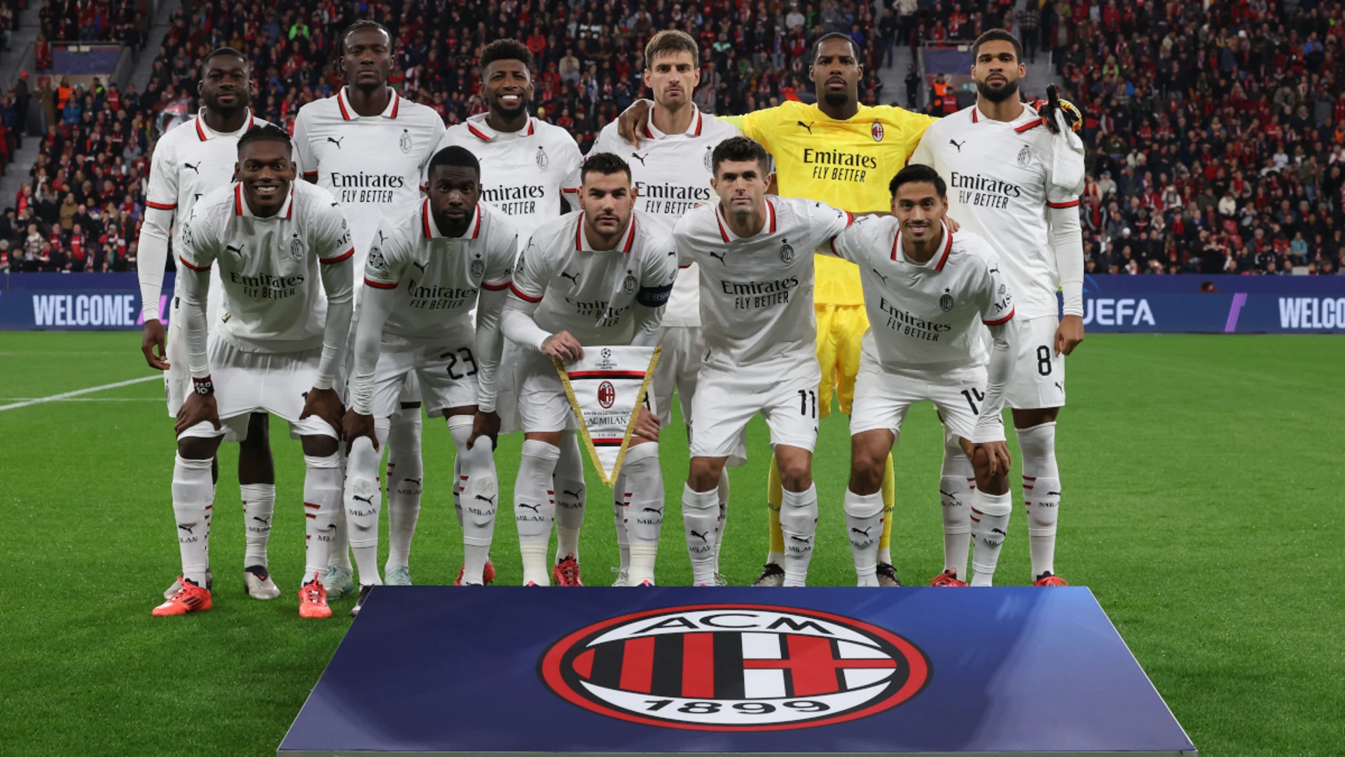 AC Milan owner looking for new investors in the club, Italian paper says