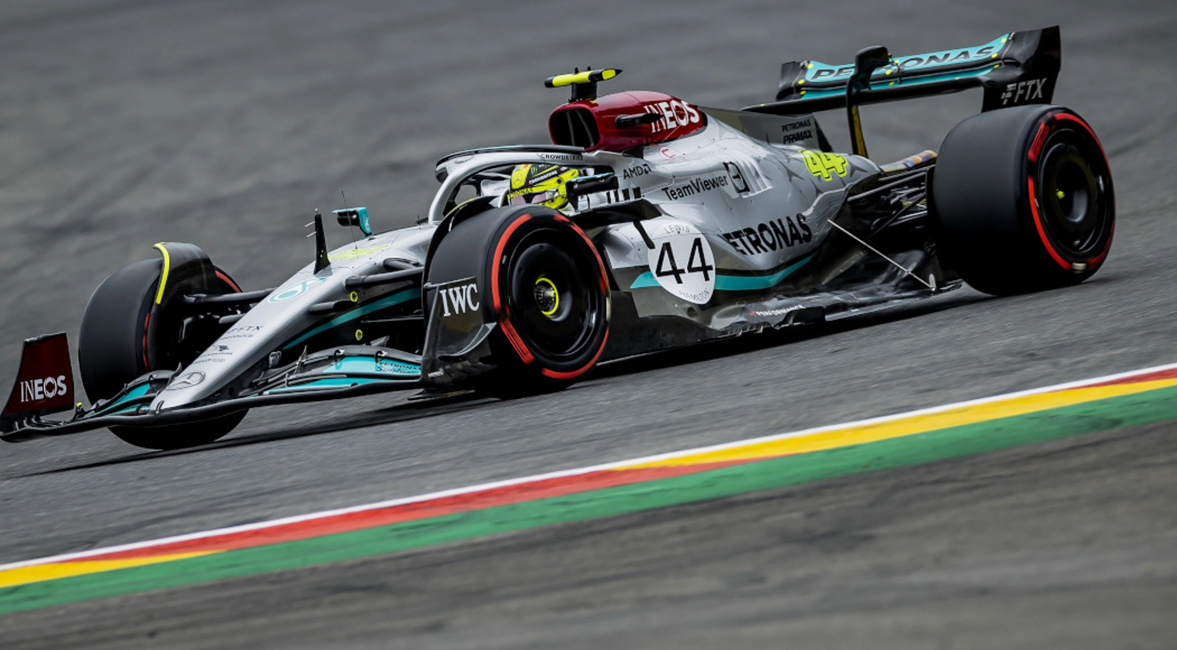 Hamilton says qualifying was a kick in the teeth
