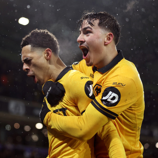 GUNNERS SLIP UP: Arsenal held by lowly Wolves