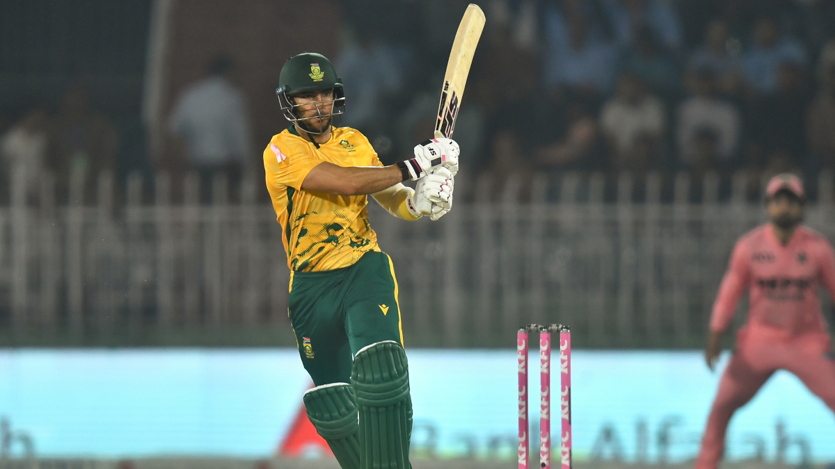 Pakistan win toss and bowl in second T20I against South Africa