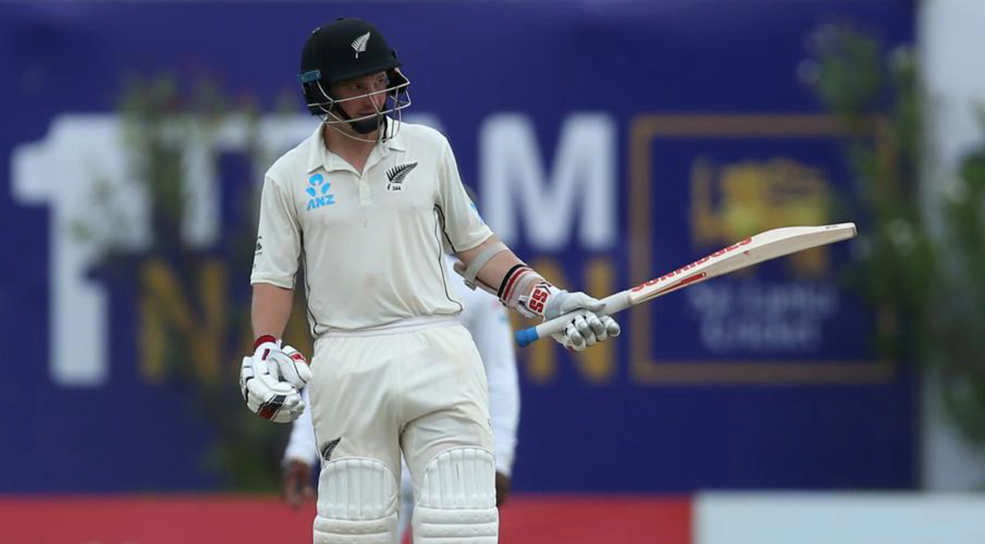 Watling half-century revives New Zealand in Galle test